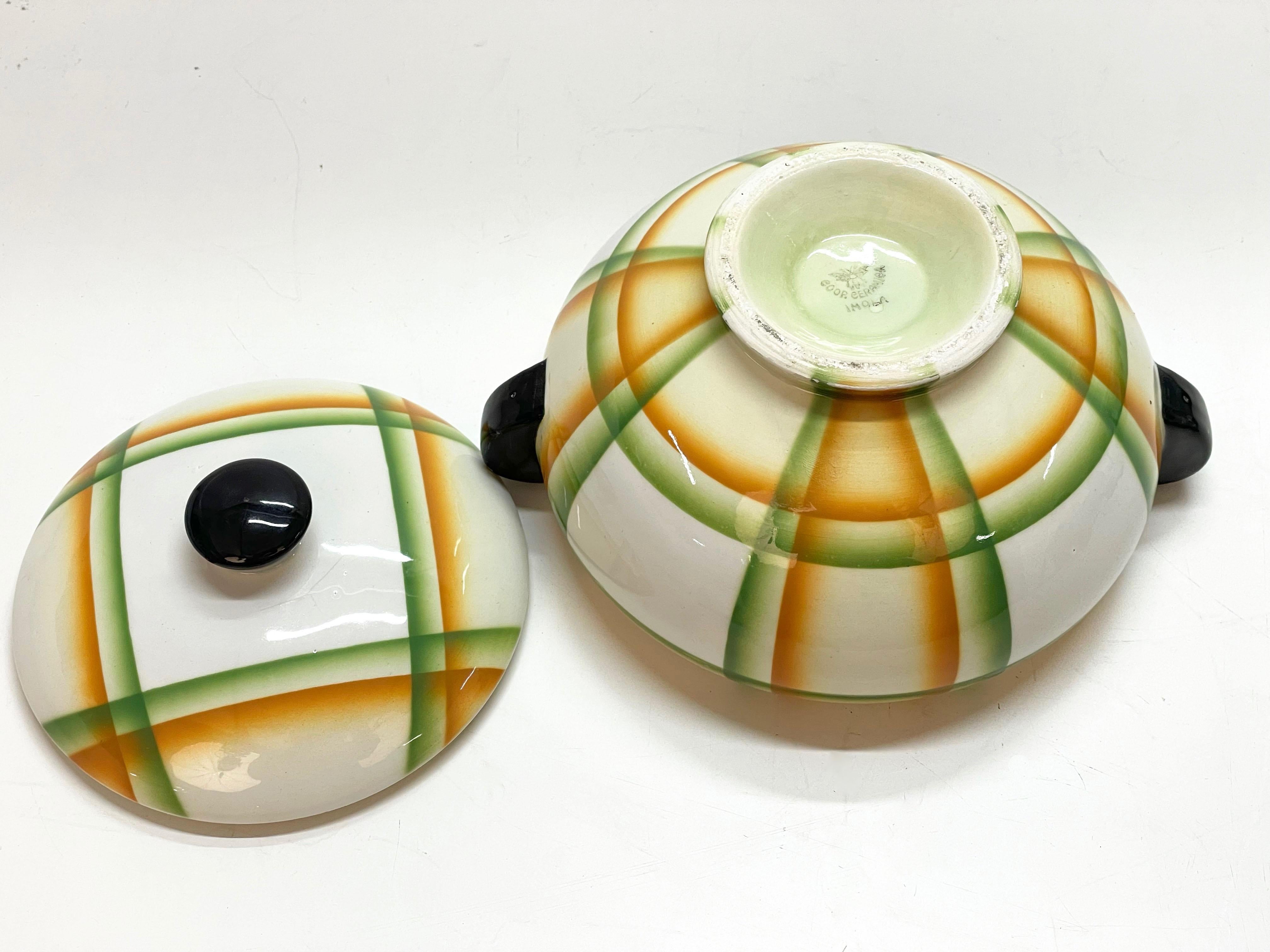 Simonetto Futuristic Airbrushed Ceramic Italian Centerpiece Soup Bowl, 1930s For Sale 7