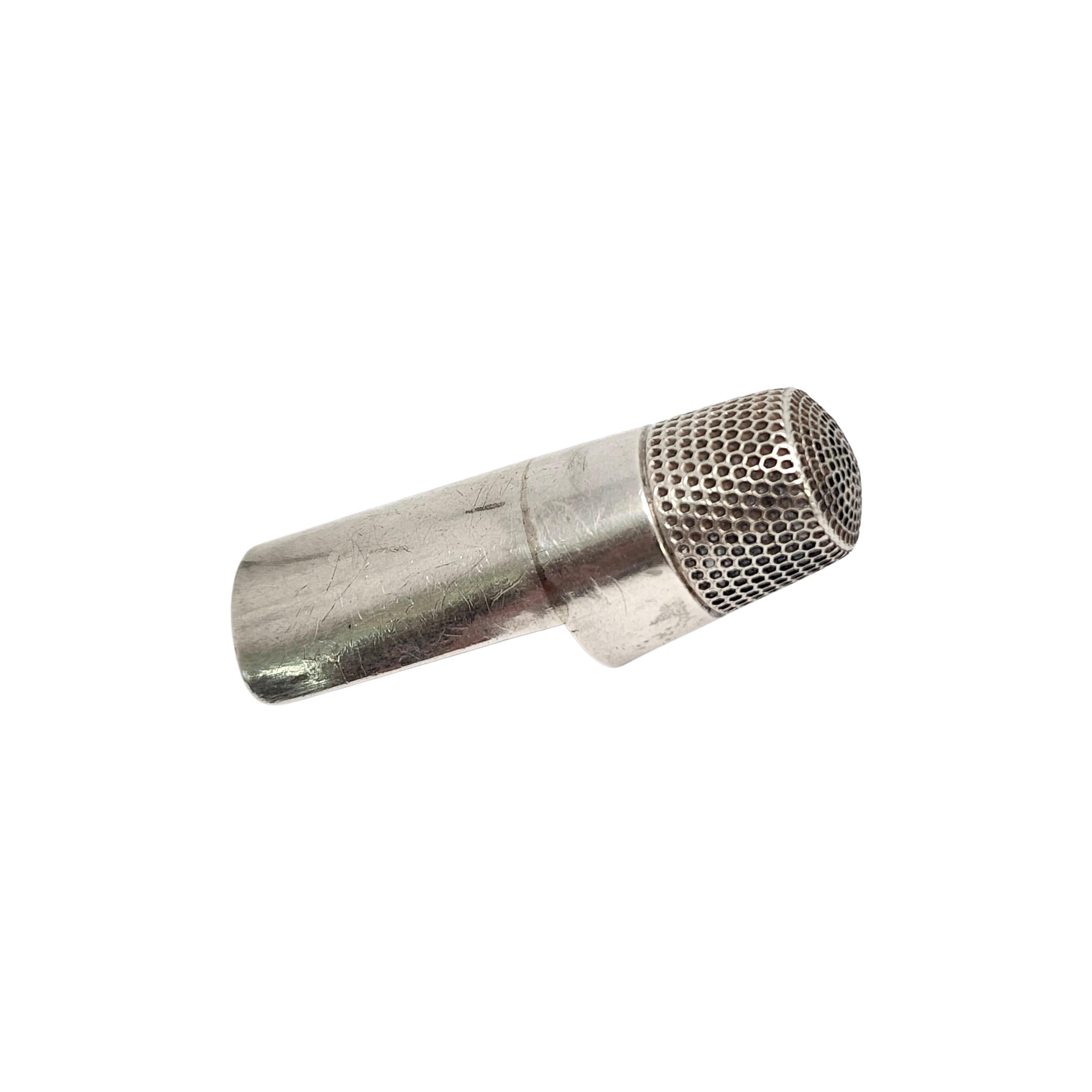 Simons Bros Sterling Silver Long Thimble In Good Condition For Sale In Washington Depot, CT