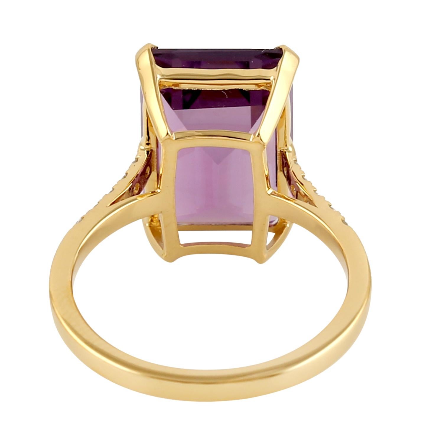 Mixed Cut Simple African Amethyst Octogen Cocktail Ring With Diamonds In 18K Yellow Gold For Sale