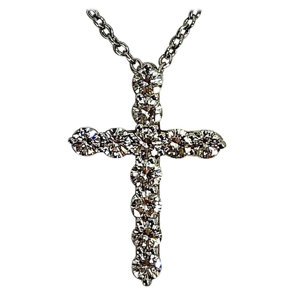 Elegant Diamond Platinum Cluster Design Necklace At 1stDibs Diamond elegant-diamond-platinum-cluster-design-necklace-at-1stdibs-diamond