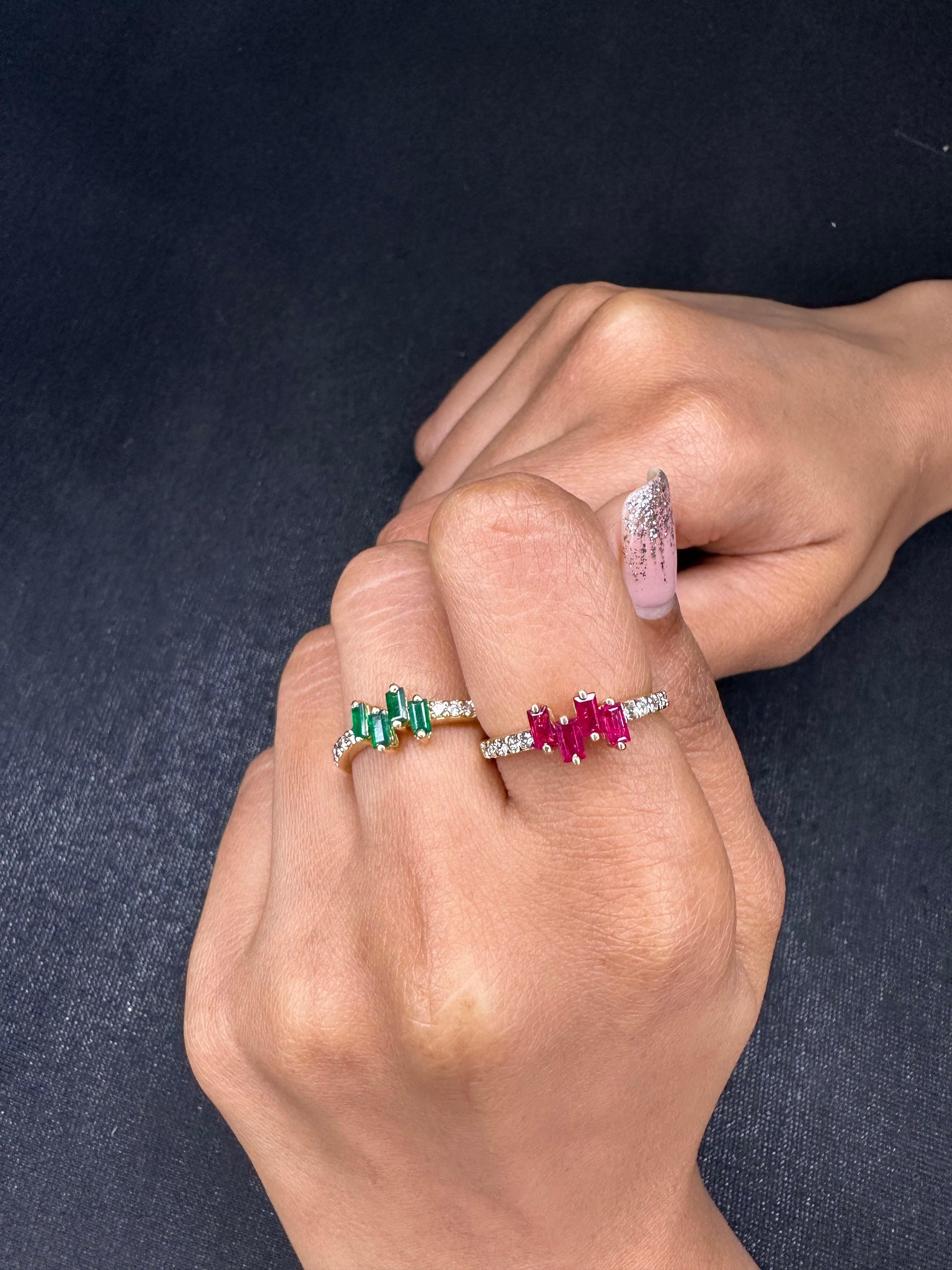 En vente :  Bague Baguette Rubis Diamant Cadeau pour Elle en Or Jaune 14k massif 11
