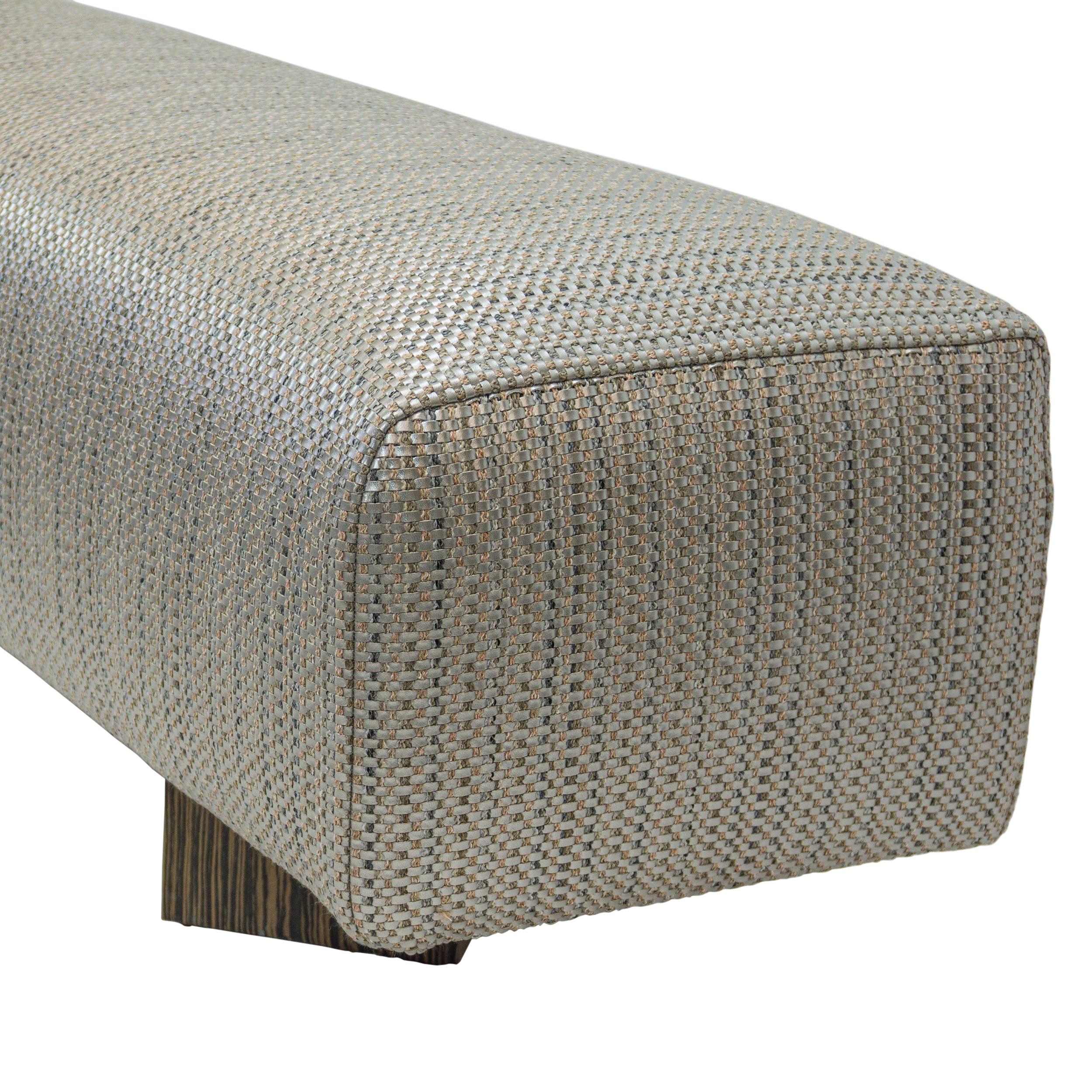 Simple Bench Upholstered in Woven Faux Leather en vente 2