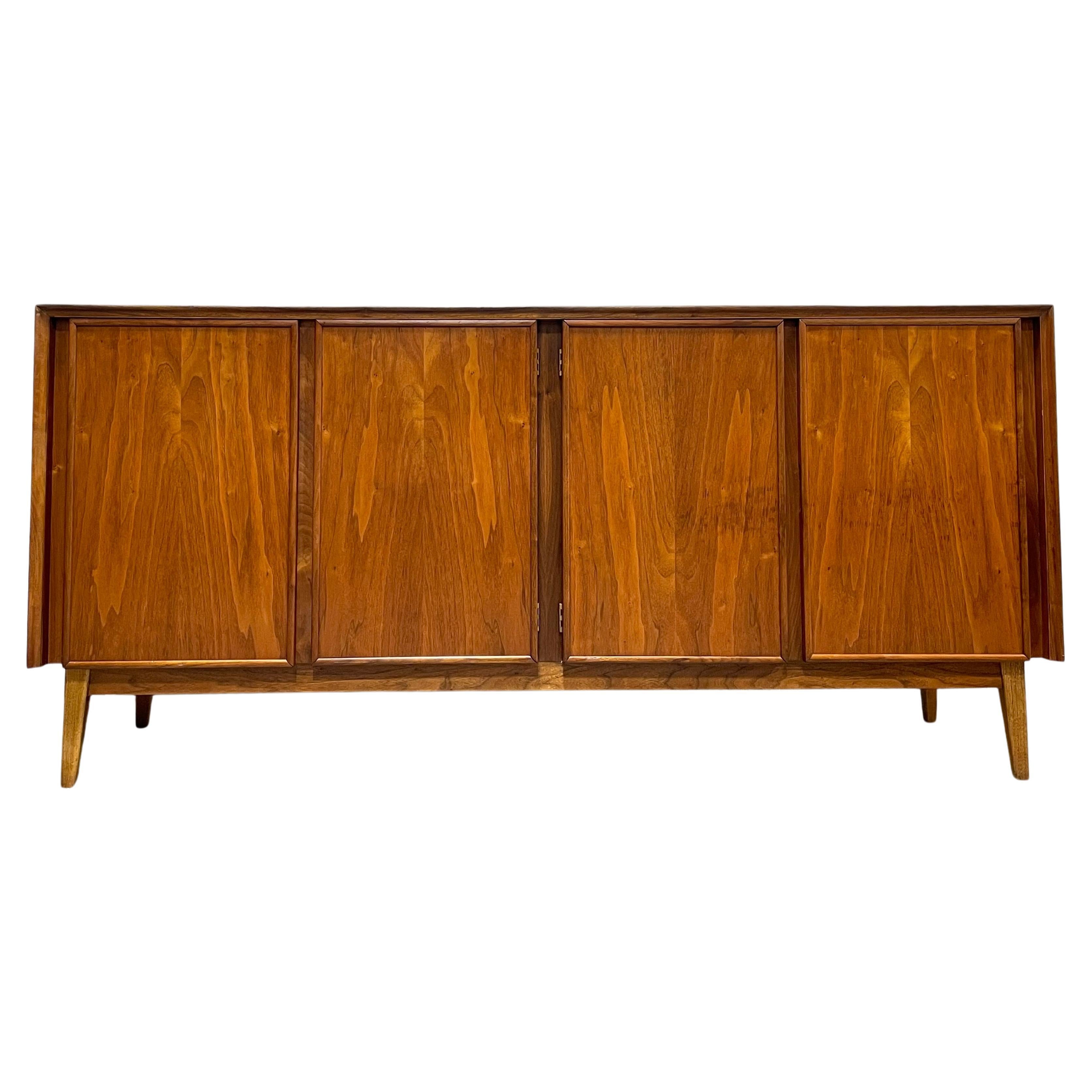 Simple + Classic Walnut Mid-Century Modern Credenza by American of Martinsville For Sale
