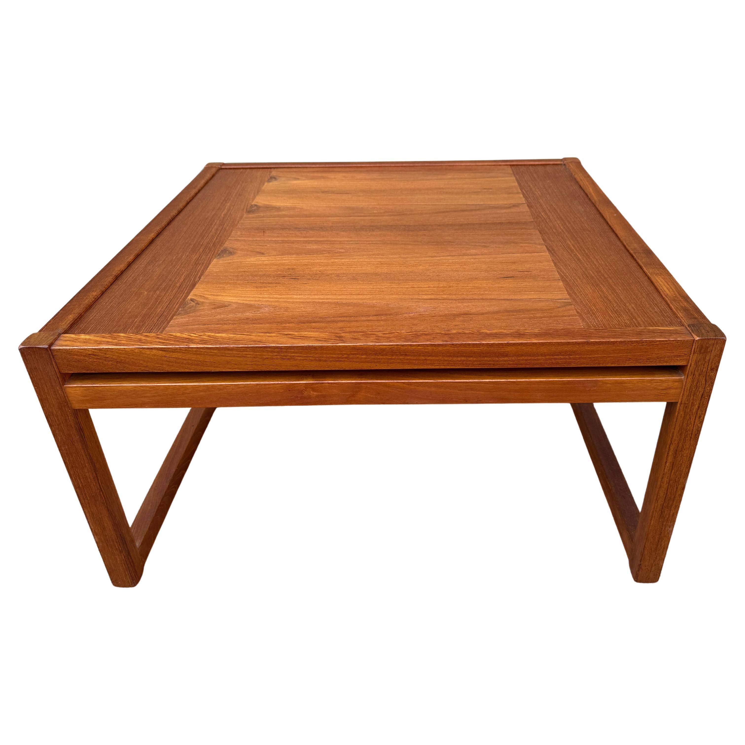 Simple Clean Midcentury Square Danish Coffee Table in Teak For Sale 1