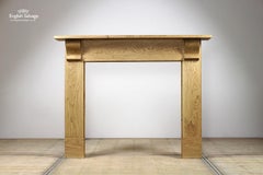Simple Farmhouse / Cottage Style Oak Surround, 20th Century