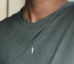 Simple Feather Necklace For Men 925 Silver Casual Feather Pendant Necklace Gift.