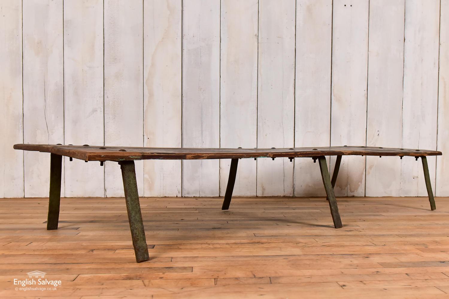Simple Hardwood Coffee Table, 20th Century In Good Condition For Sale In London, GB