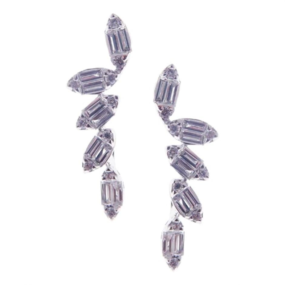 Einfacher Marqkee Diamant-Baguette-Ohrring (Moderne) im Angebot