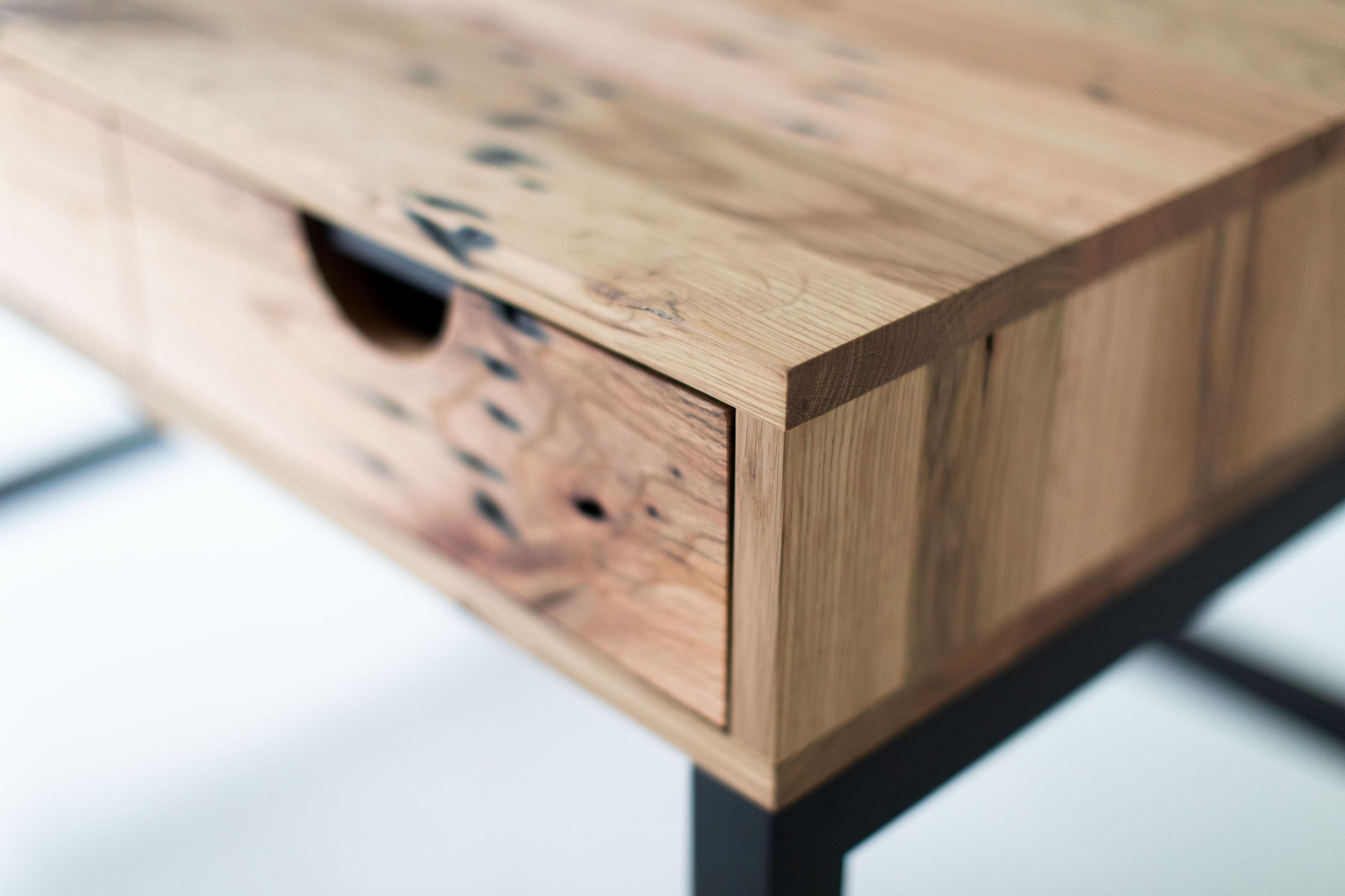 Simple Modern Desk, Reclaimed Oak and Walnut In New Condition For Sale In Oak Harbor, OH