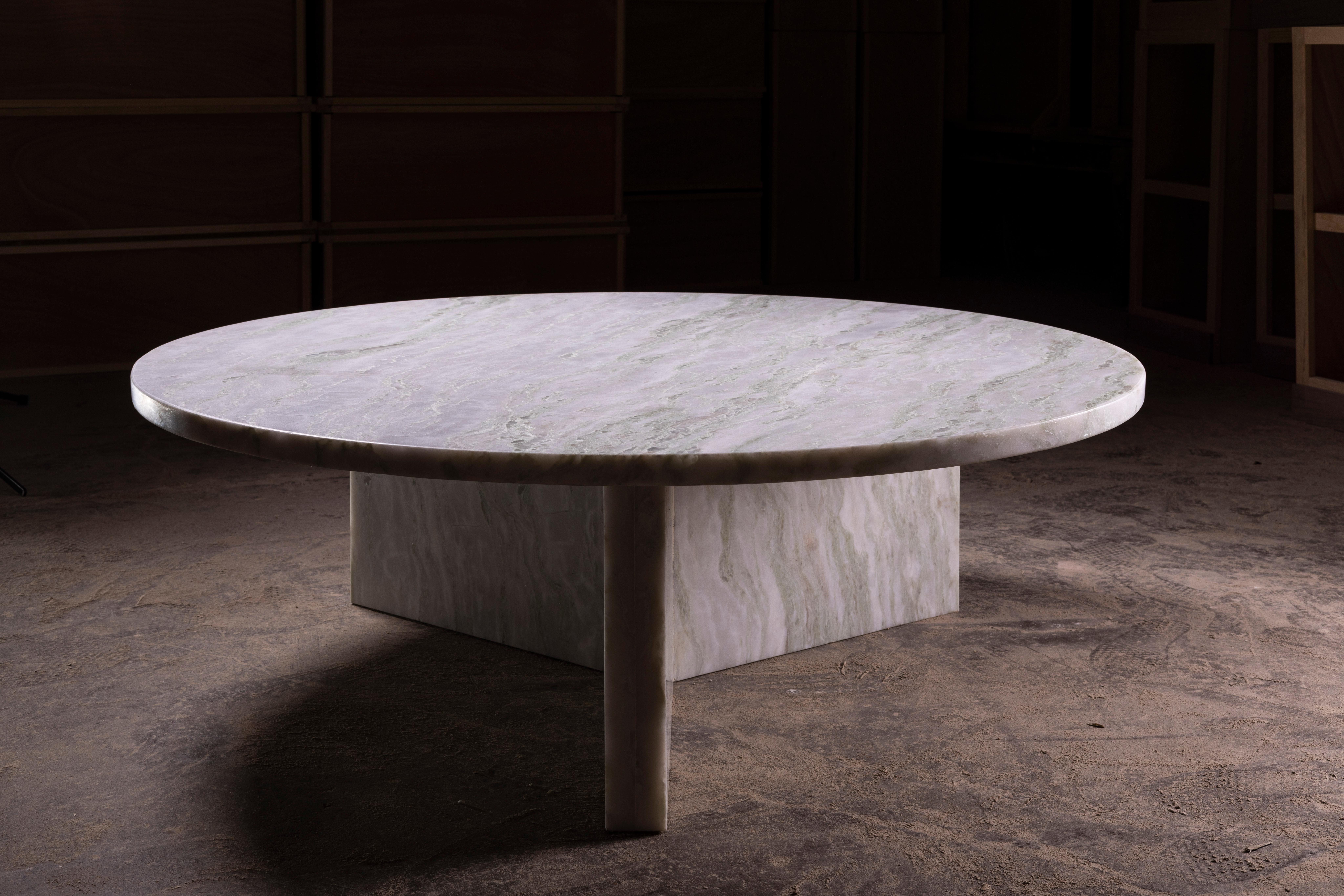 Round Onyx with Green Vein Coffee Table, Y Base.