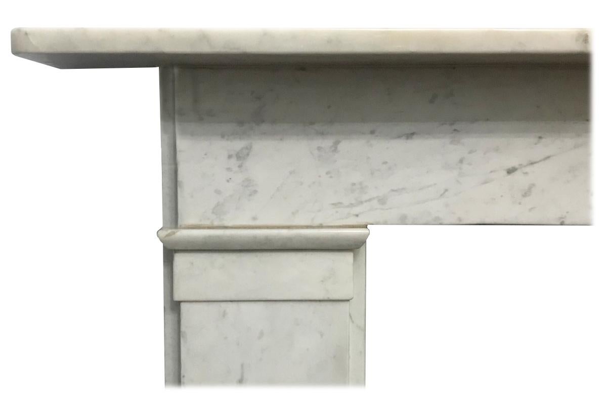 Simple Reclaimed Victorian Carrara Marble Fireplace Surround In Good Condition In Manchester, GB