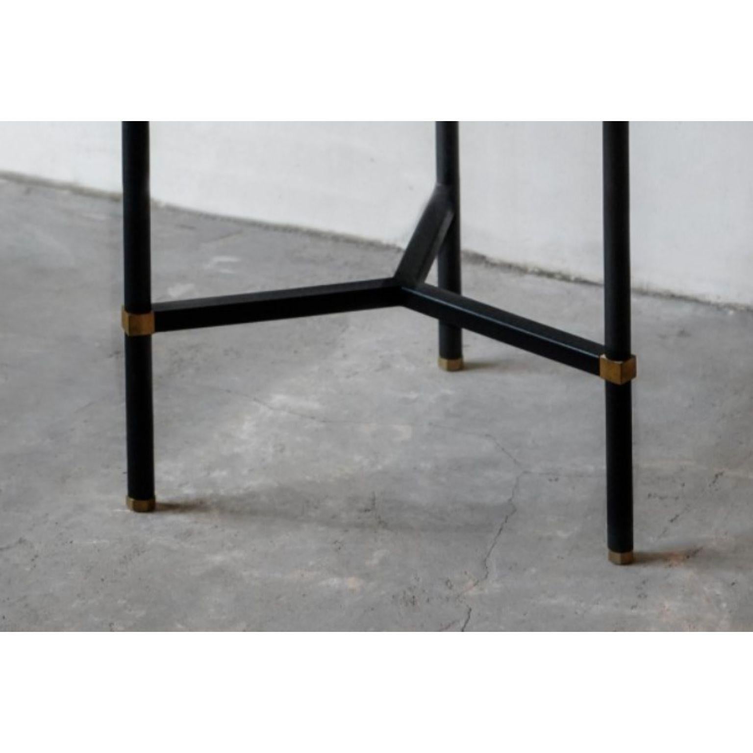 Post-Modern Simple Side Table 40 3 Legs by Contain