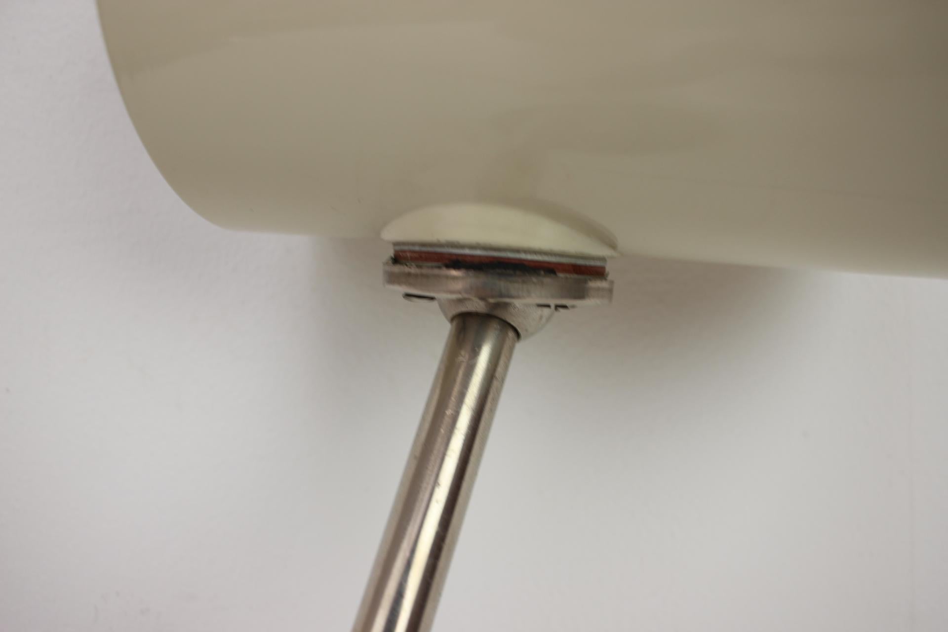 Mid-Century Modern Simple Table Lamp, 1960's, Czechoslovakia For Sale