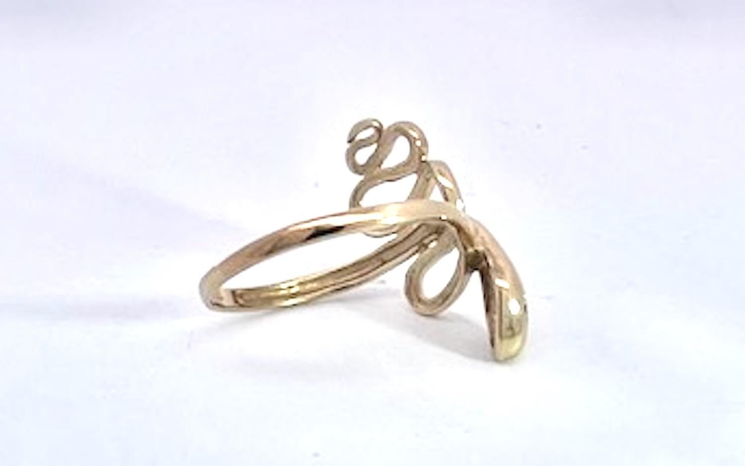 Anillo simple de serpiente de oro amarillo 14K en Bueno estado para la venta en North Hollywood, CA
