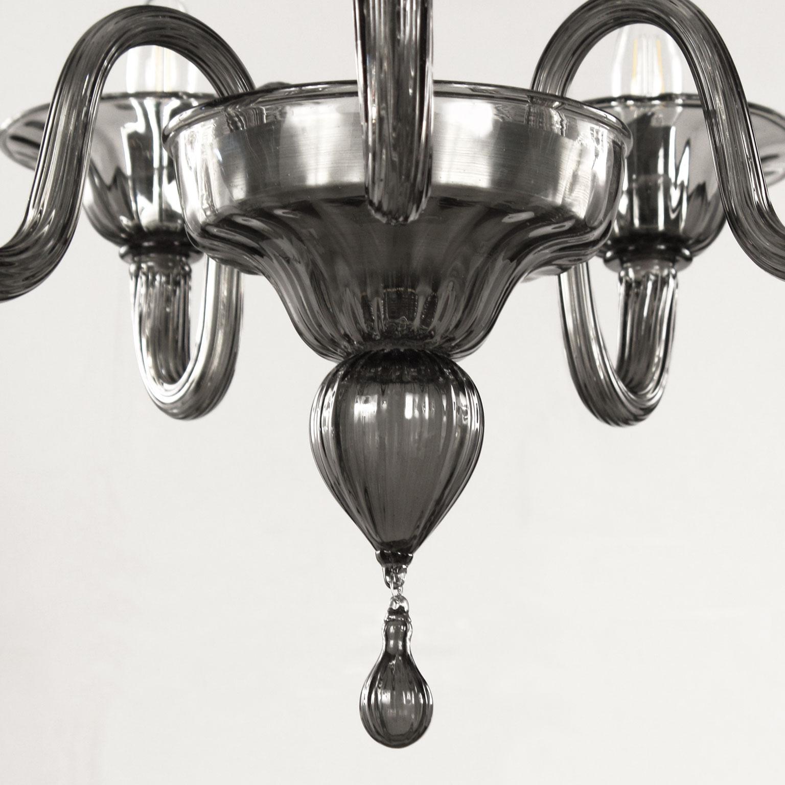 Other Classic Chandelier, 5 arms Dark Grey Murano Glass Simplicissimus by Multiforme For Sale