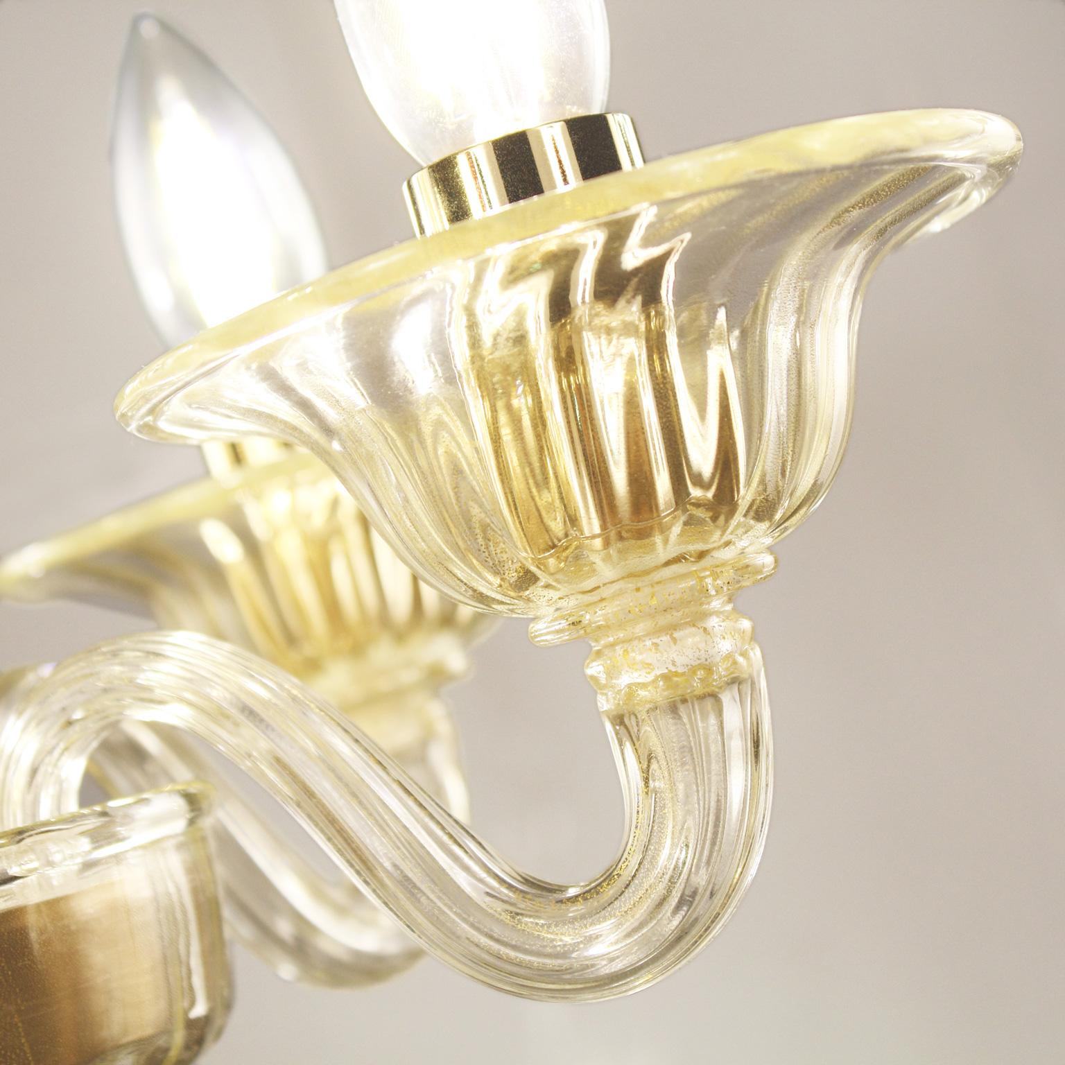 XXIe siècle et contemporain Lustre à 5 bras en verre de Murano moucheté d'or Simplicissimus 360 de Multiforme en vente