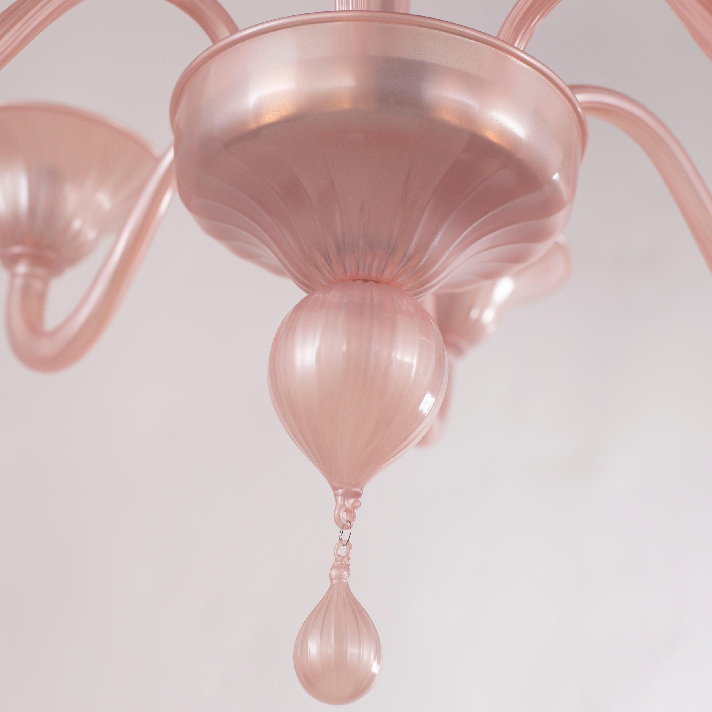 Italian Simplicissimus Chandelier, 6 arms Pearl Pink Murano Glass by Multiforme in Stock For Sale