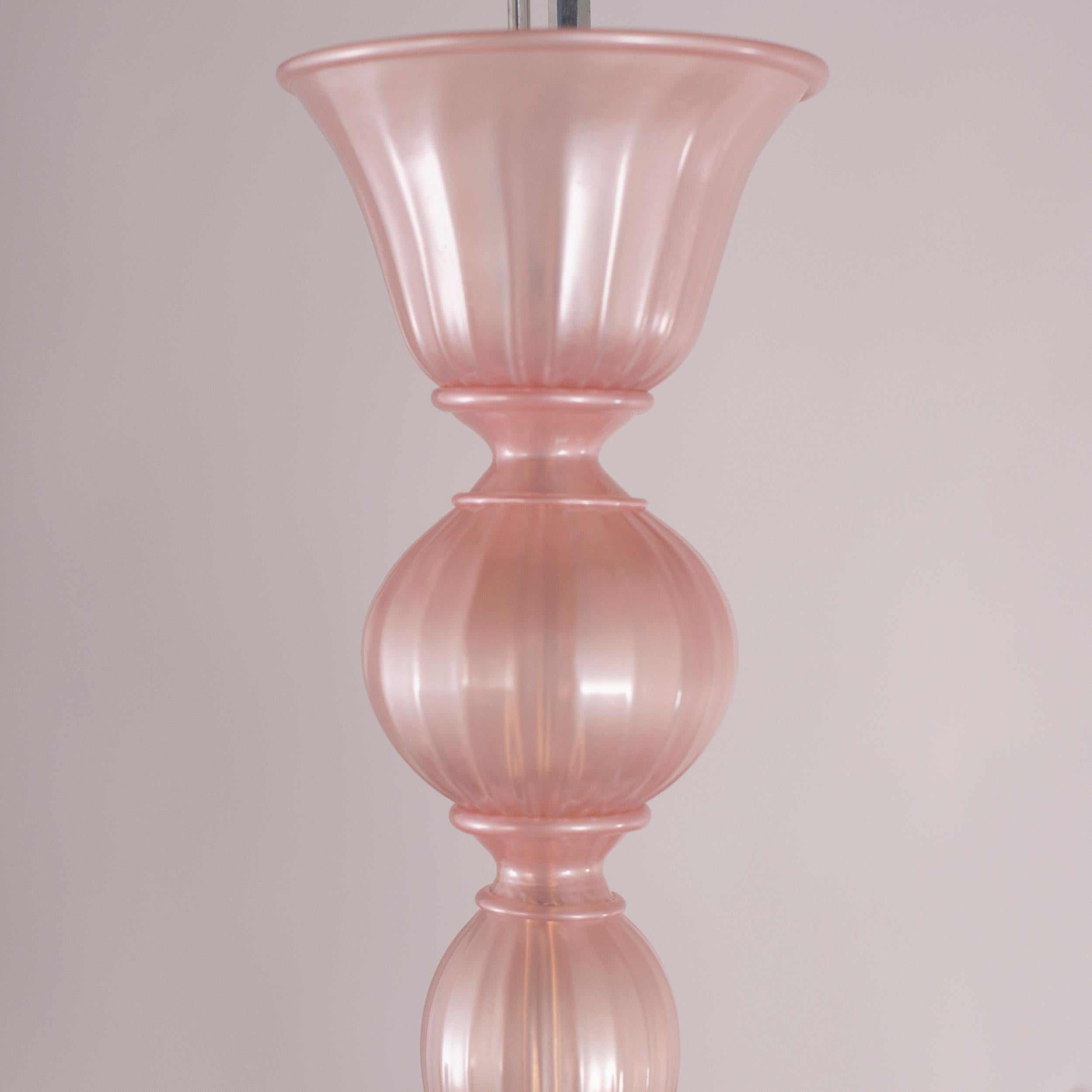 Blown Glass Simplicissimus Chandelier, 6 arms Pearl Pink Murano Glass by Multiforme in Stock For Sale