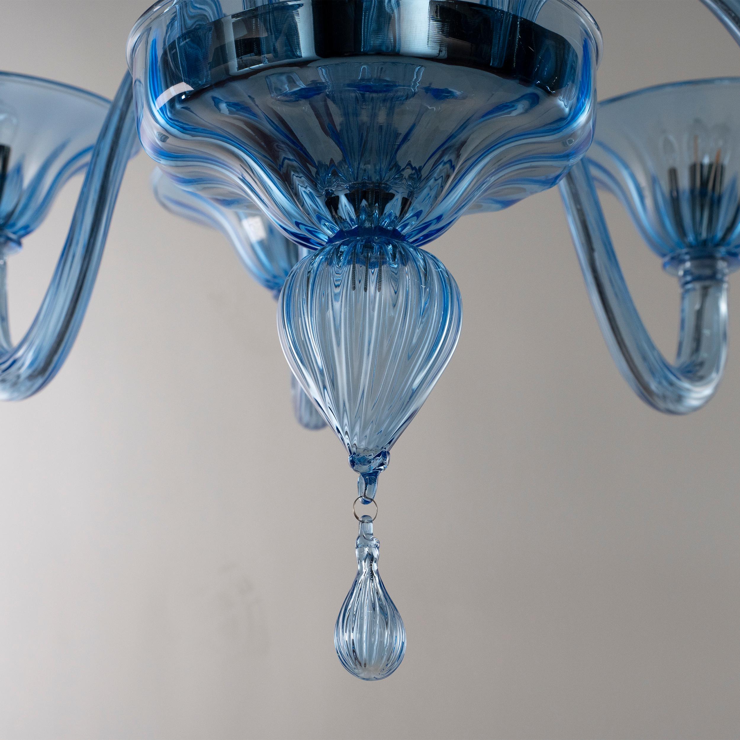 Araña Simplicissimus, 8  Brazos Talco Azul Cristal Murano by Multiforme Siglo XXI y contemporáneo en venta