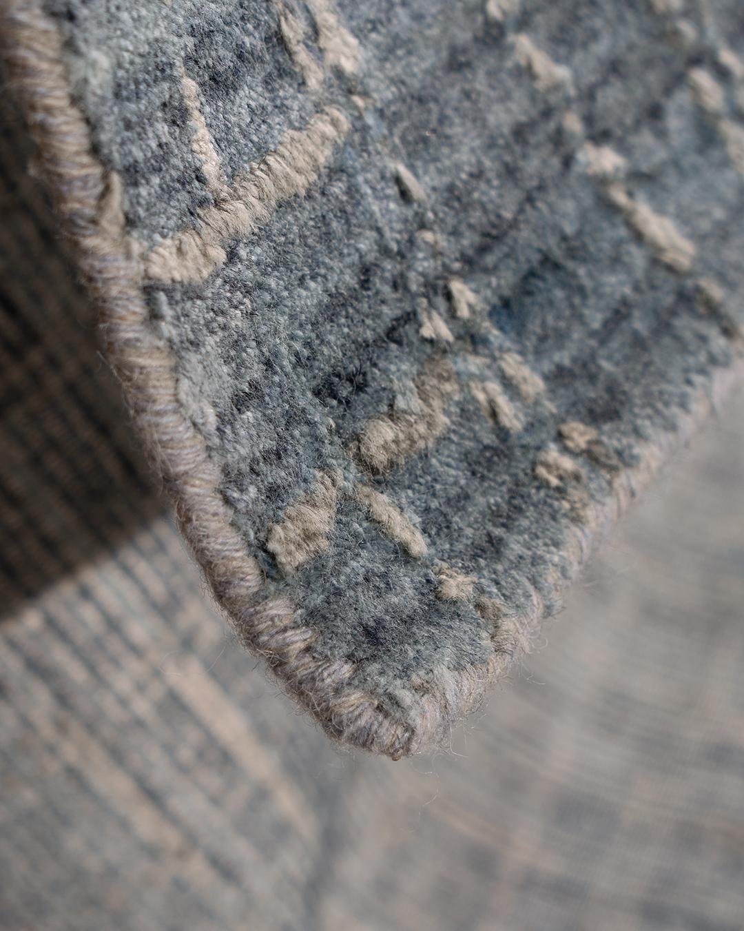 Simplicity Comfort Blue Gray Contemporary Rug  8'11 x 12' For Sale 1