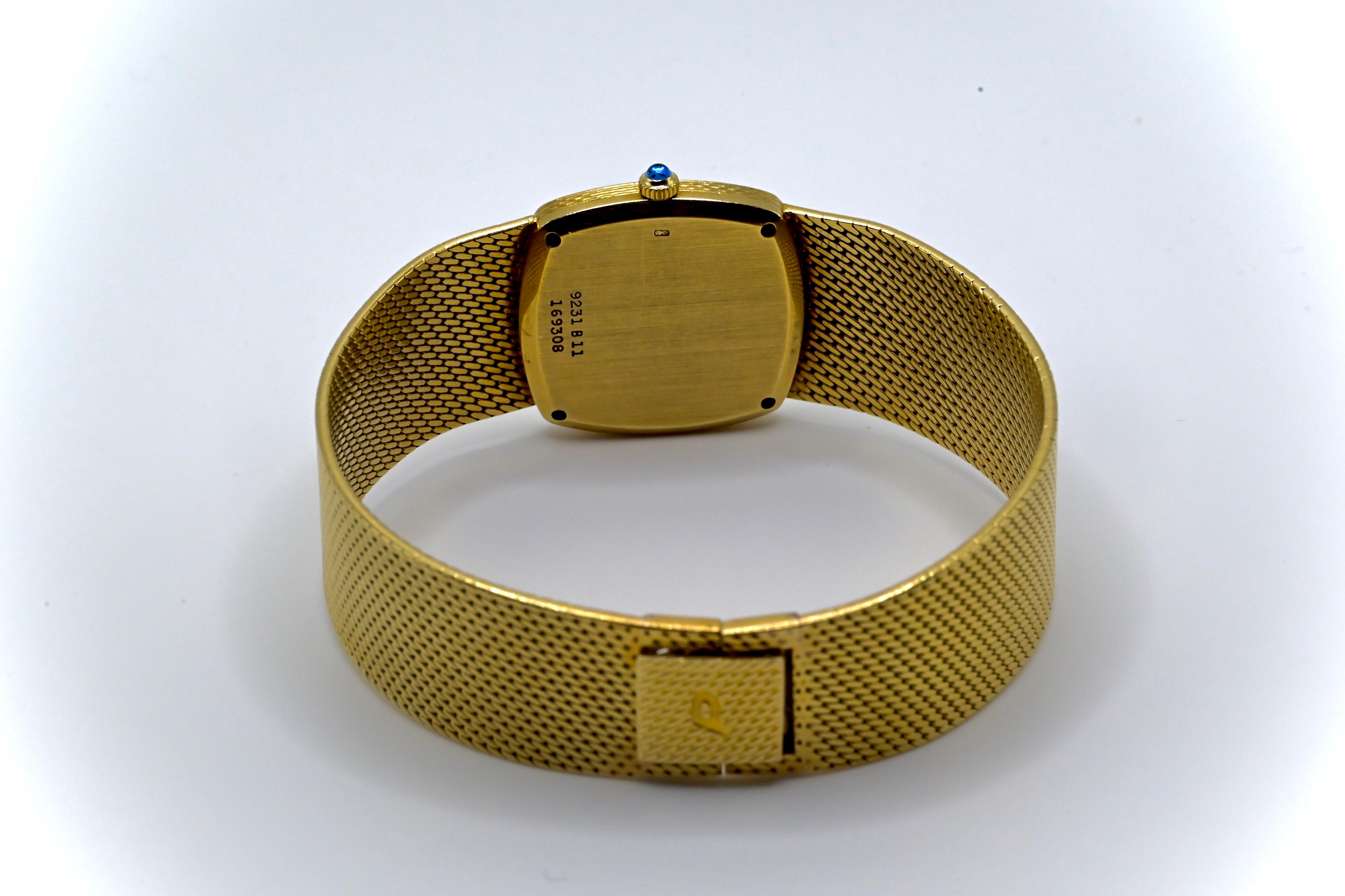 Women's Simplistic 18k Gold Piaget Ladies Wristwatch 9231 B11