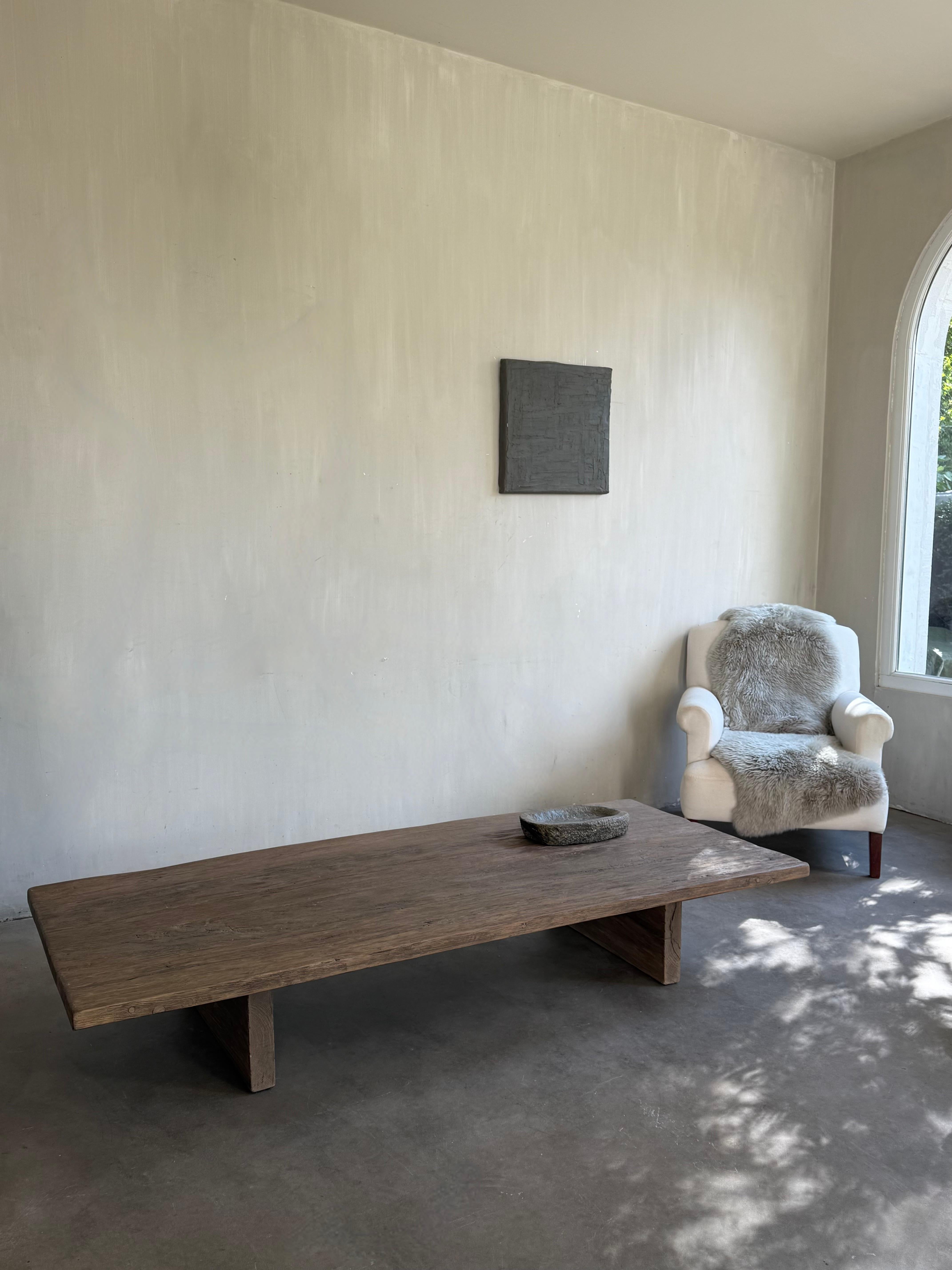 Table basse simpliste en A.C.C Oak Wood en vente 2