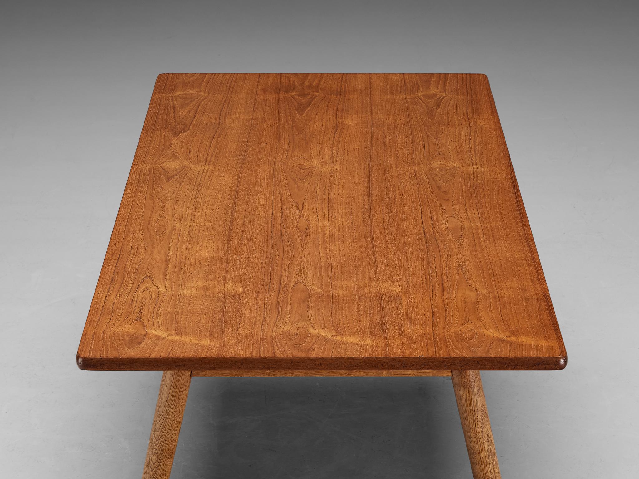 Simplistic Dining Table in Teak and Oak For Sale 4