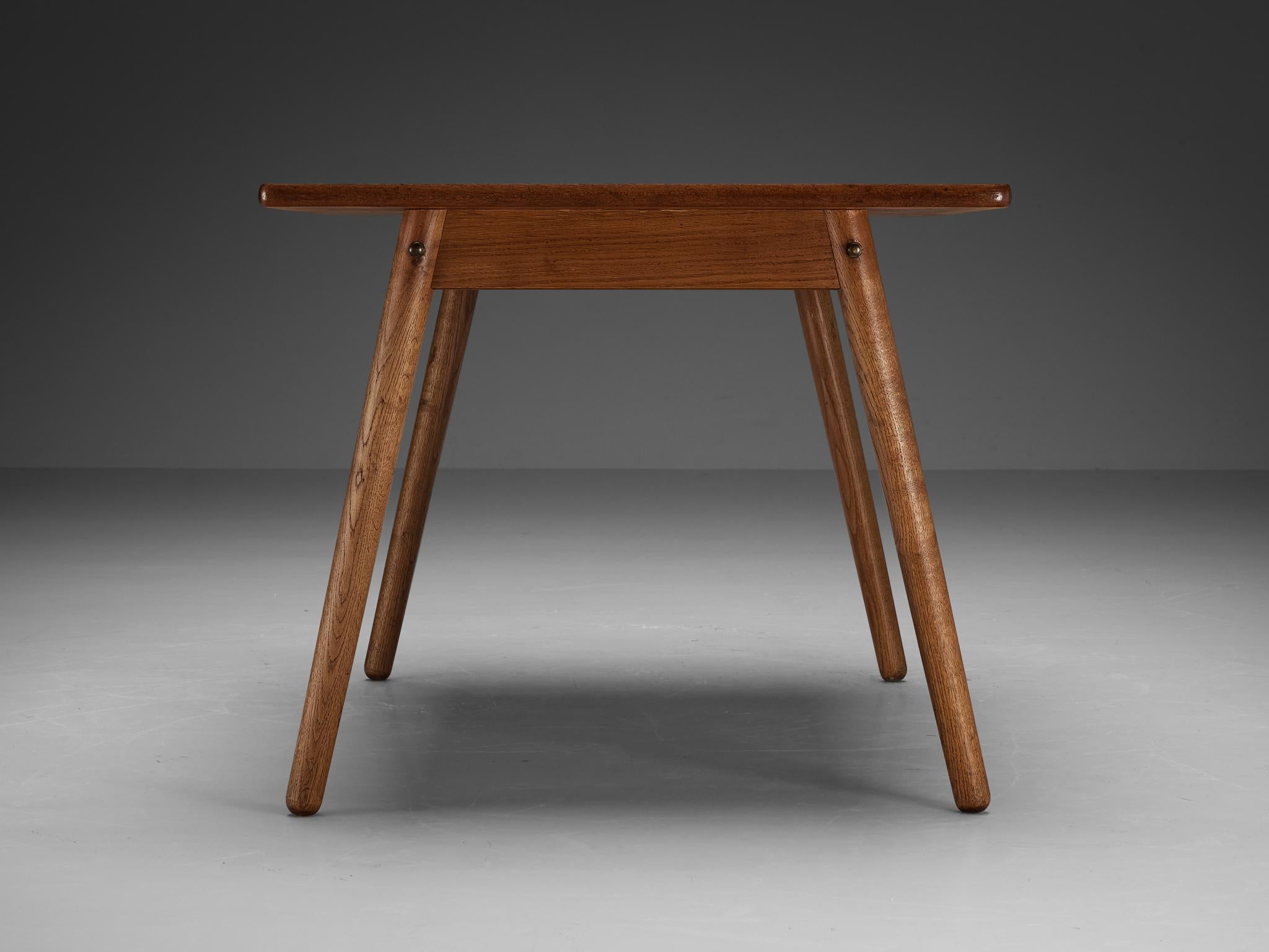 Mid-Century Modern Simplistic Dining Table in Teak and Oak For Sale