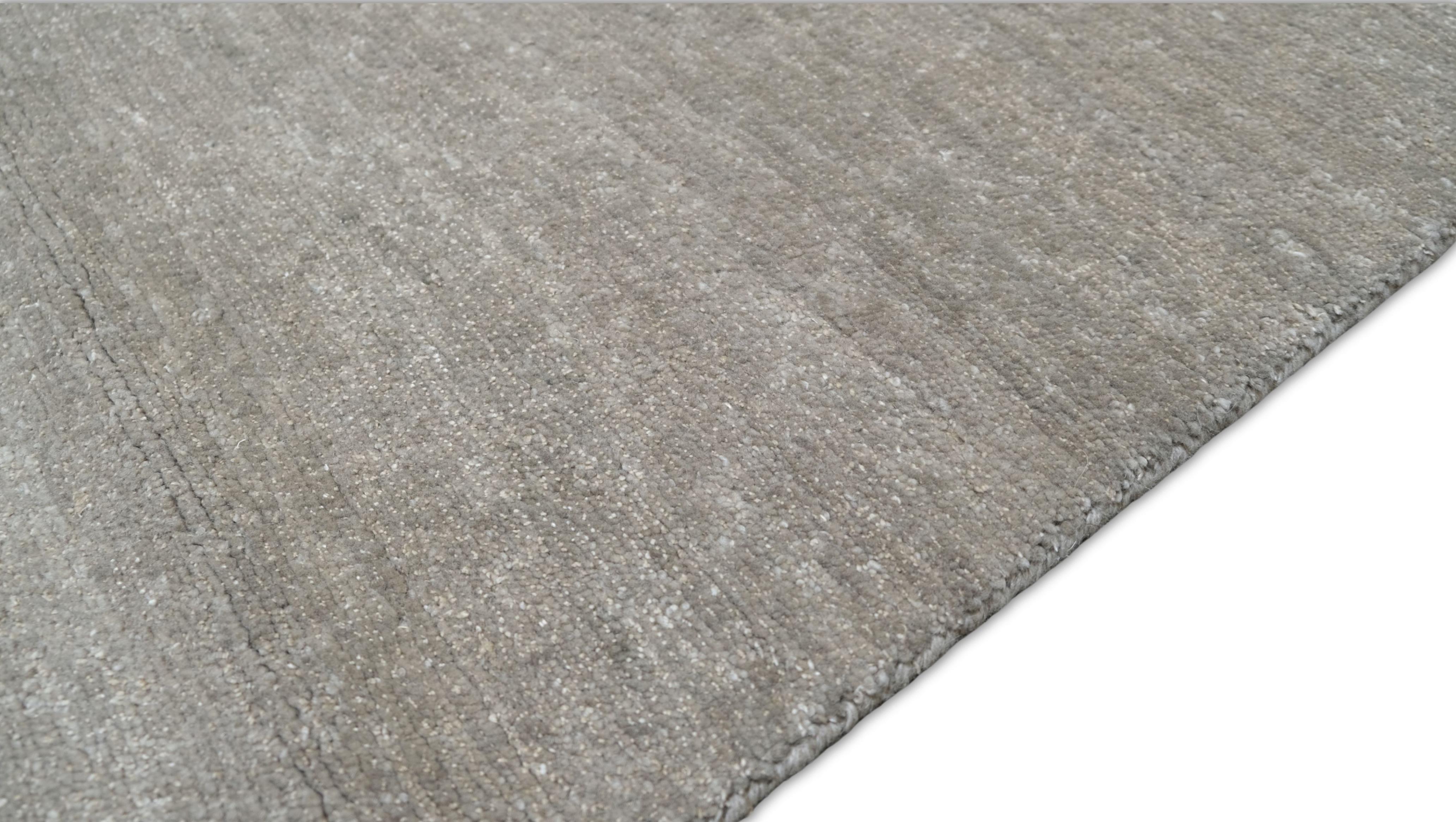 Tapis Simplistic Solid Green/Gold Wool Linen Tweed 9'x12' (vert et or) Neuf - En vente à Torrance, CA