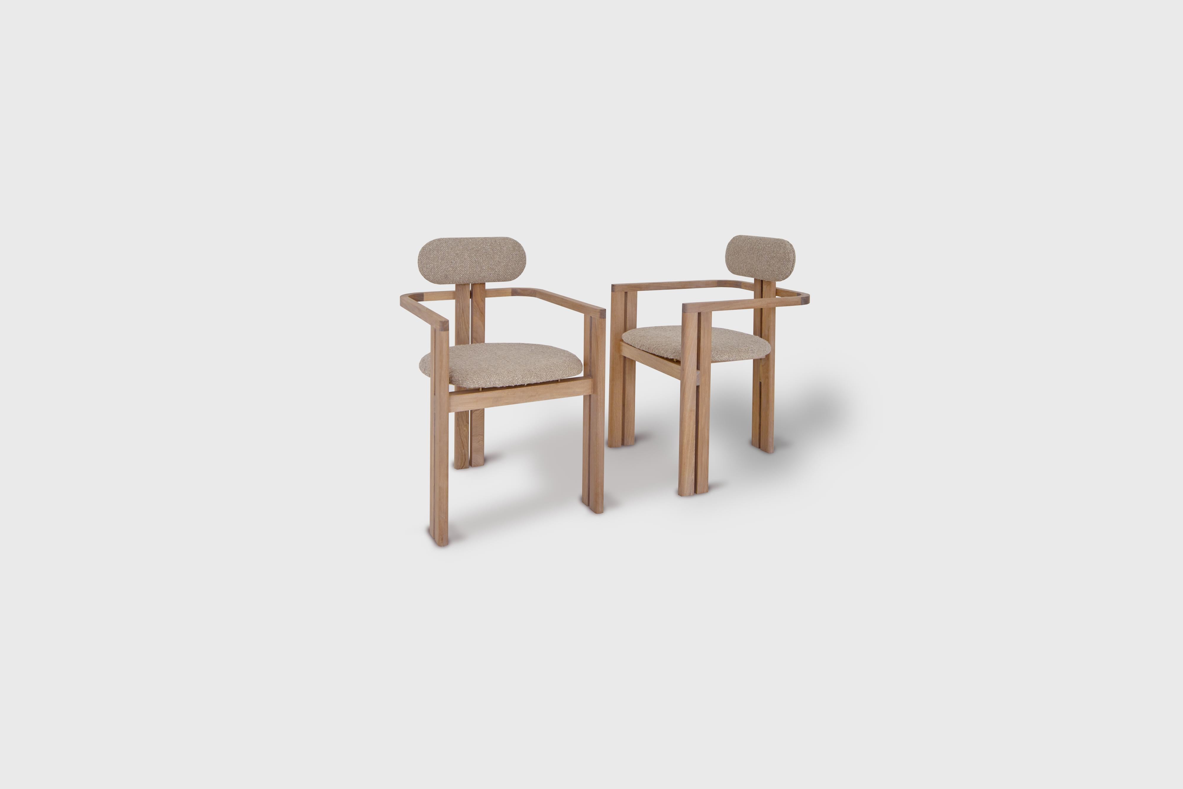 Chaise de salle à manger Simplon d'Atra Design
Dimensions : D 47,5 x L 54,1 x H 84,8 cm
MATERIALS : bois de chêne blanc, tissu de lin bouclé.
Le matériau de l'assise est disponible en cuir ou en tissu.

Atra Design
Nous sommes Atra, une marque