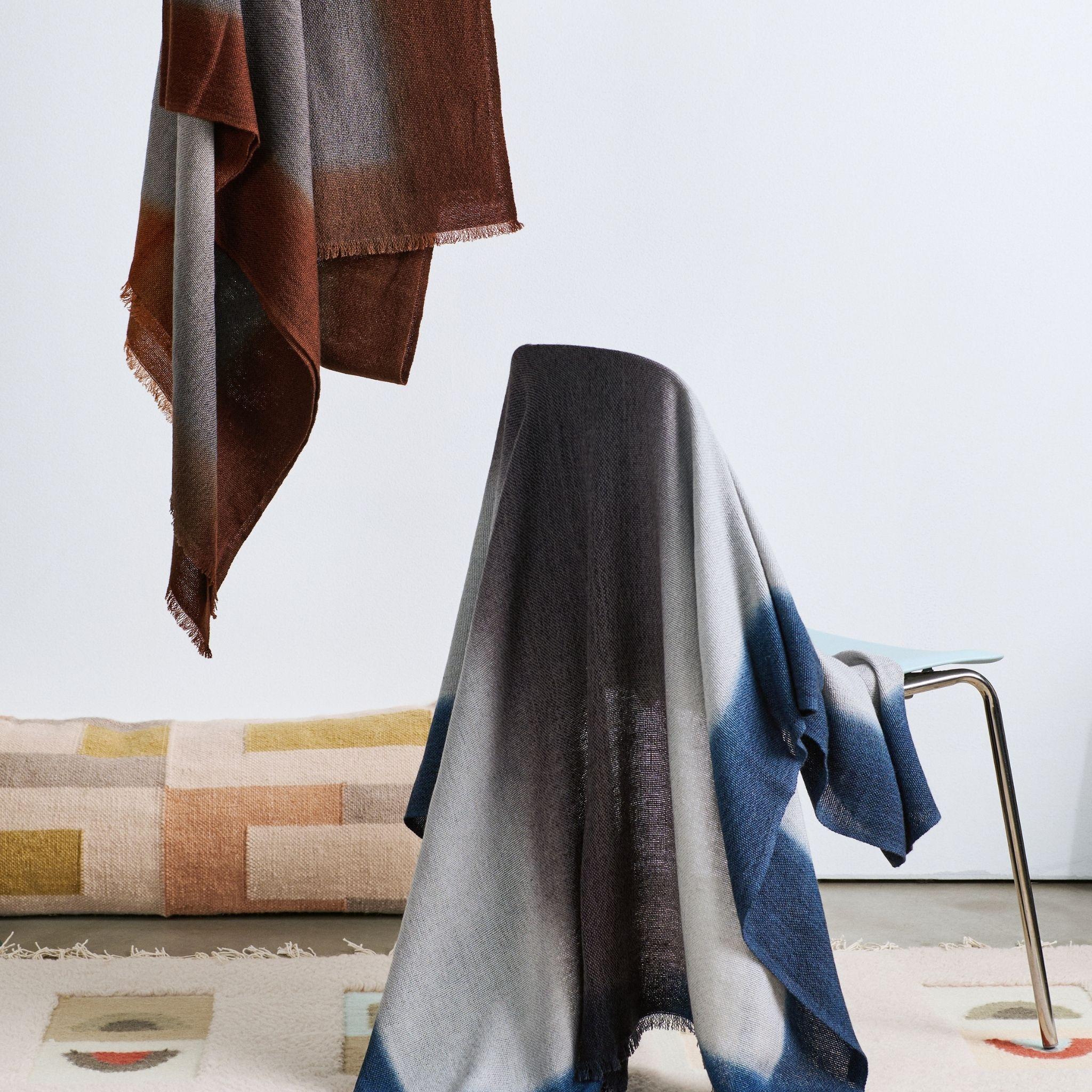 Simply Taupe Merino Throw Handwoven in Brown Topaz Black Gray Warm Ombre Hues For Sale 5