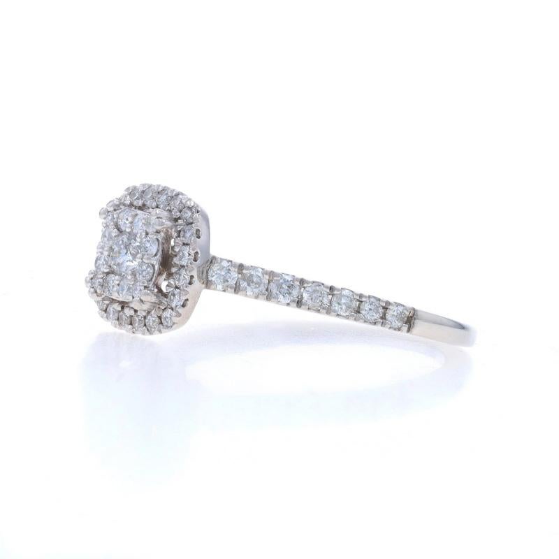Simply Vera by Vera Wang Diamond Halo Engagement Ring - White Gold 14k Rd .50ctw In Excellent Condition For Sale In Greensboro, NC