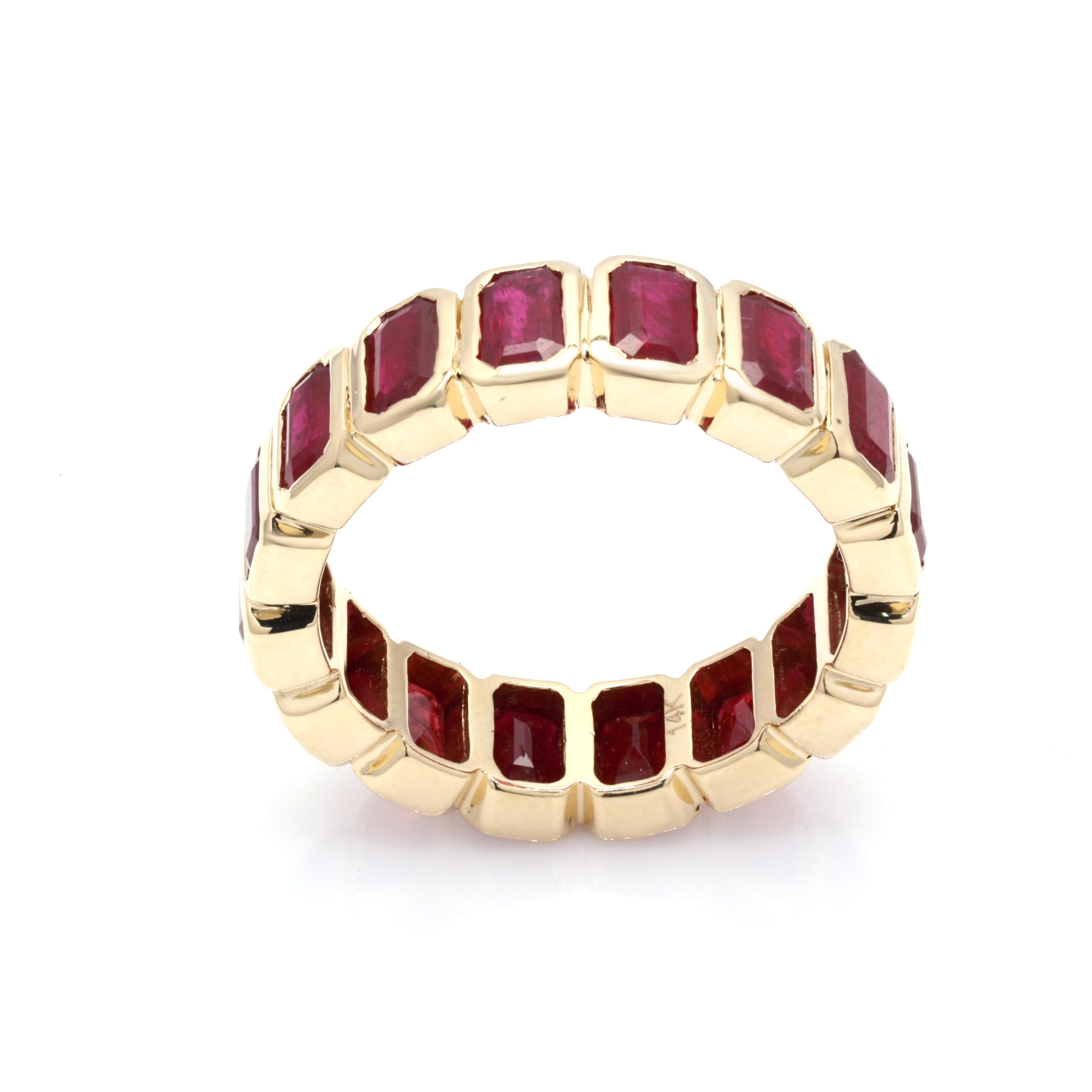 For Sale:  14K Yellow Gold Octagon 5.46 Ct Natural Ruby Eternity Band Ring 3