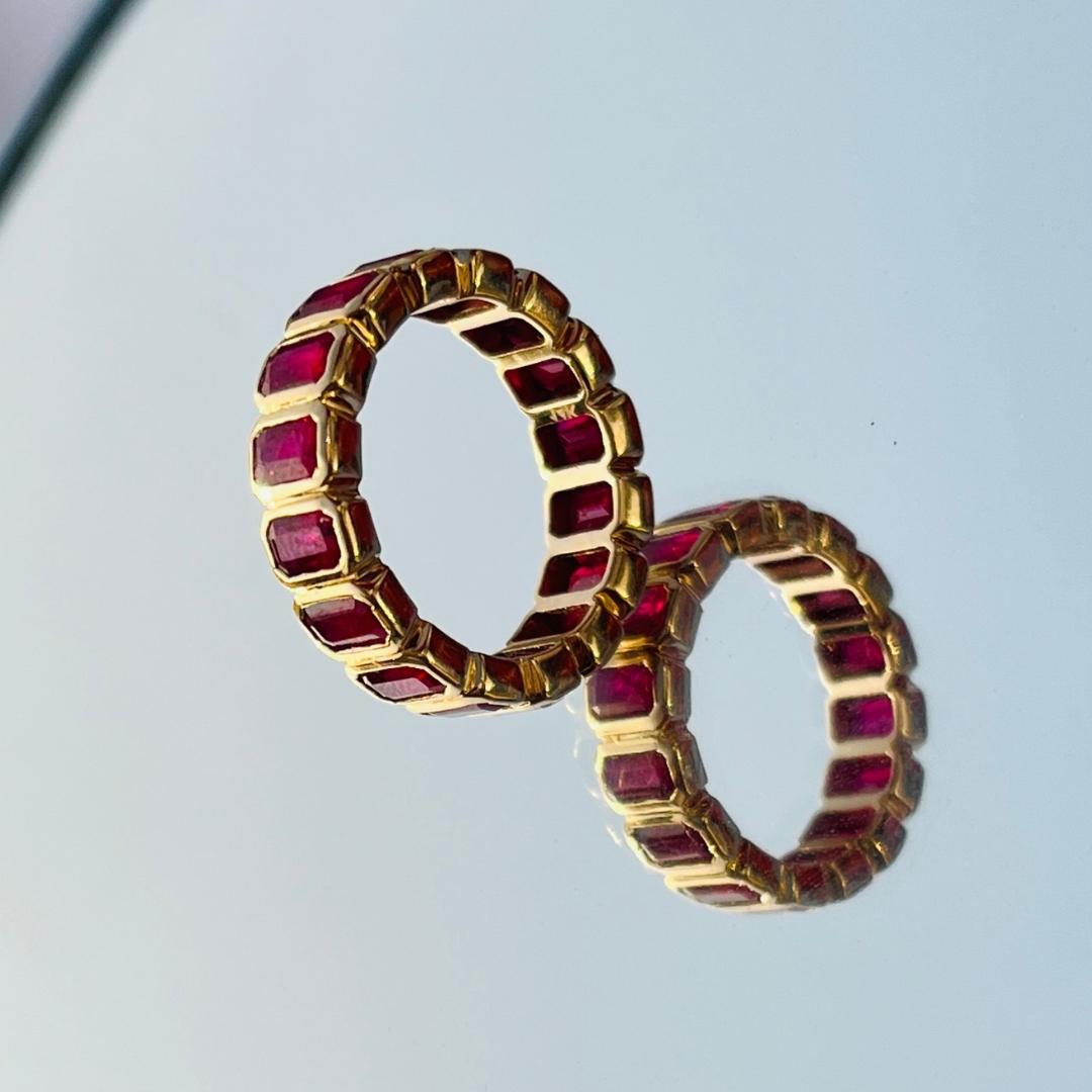 For Sale:  14K Yellow Gold Octagon 5.46 Ct Natural Ruby Eternity Band Ring 8