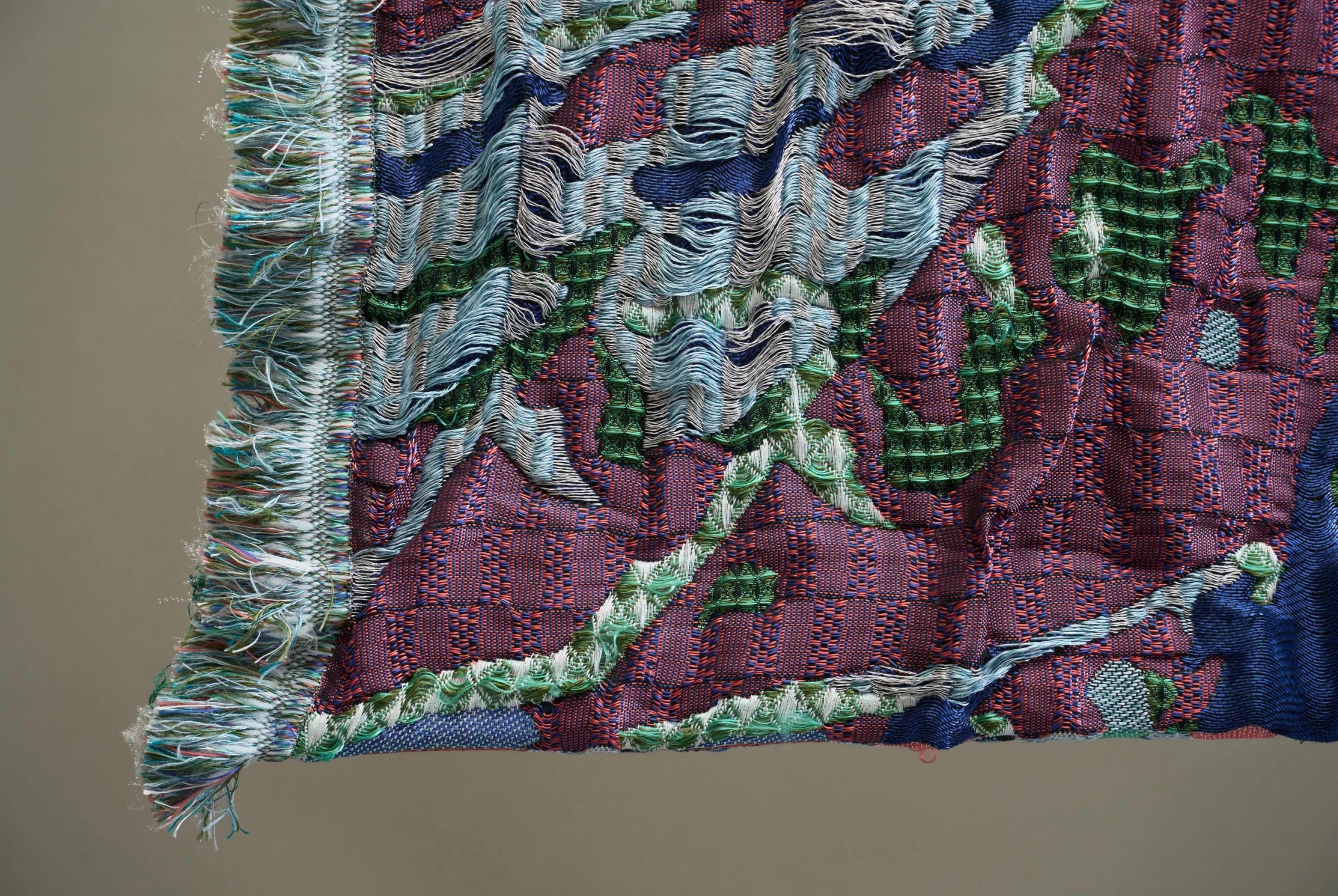 Sina Dyks Wandteppich für zeitgenössische Kunst 'Absorbierter Dschungel' 220 x 175 cm (21. Jahrhundert und zeitgenössisch) im Angebot