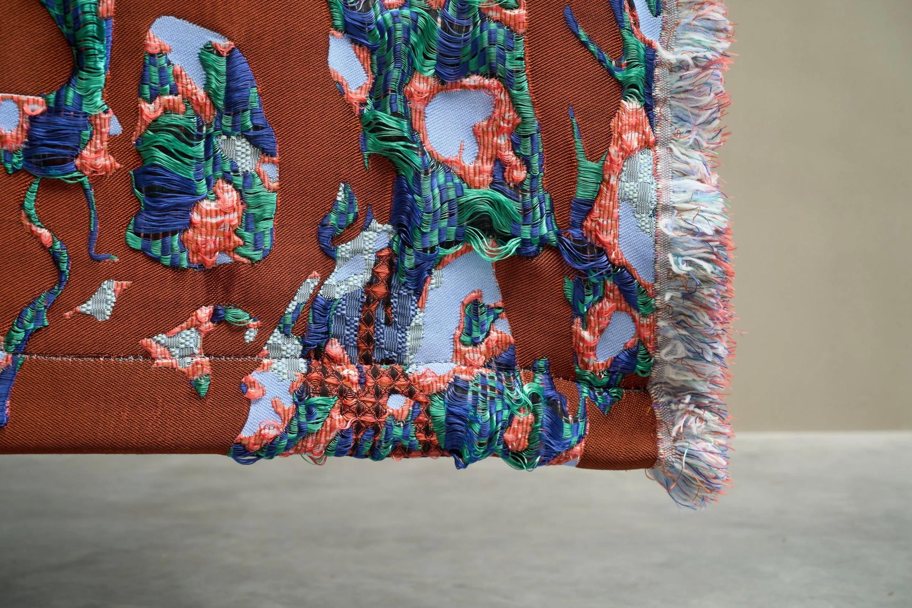 Sina Dyks Zeitgenössischer Wandteppich 'Brain Flash' 173 x 240 cm (Handgefertigt) im Angebot