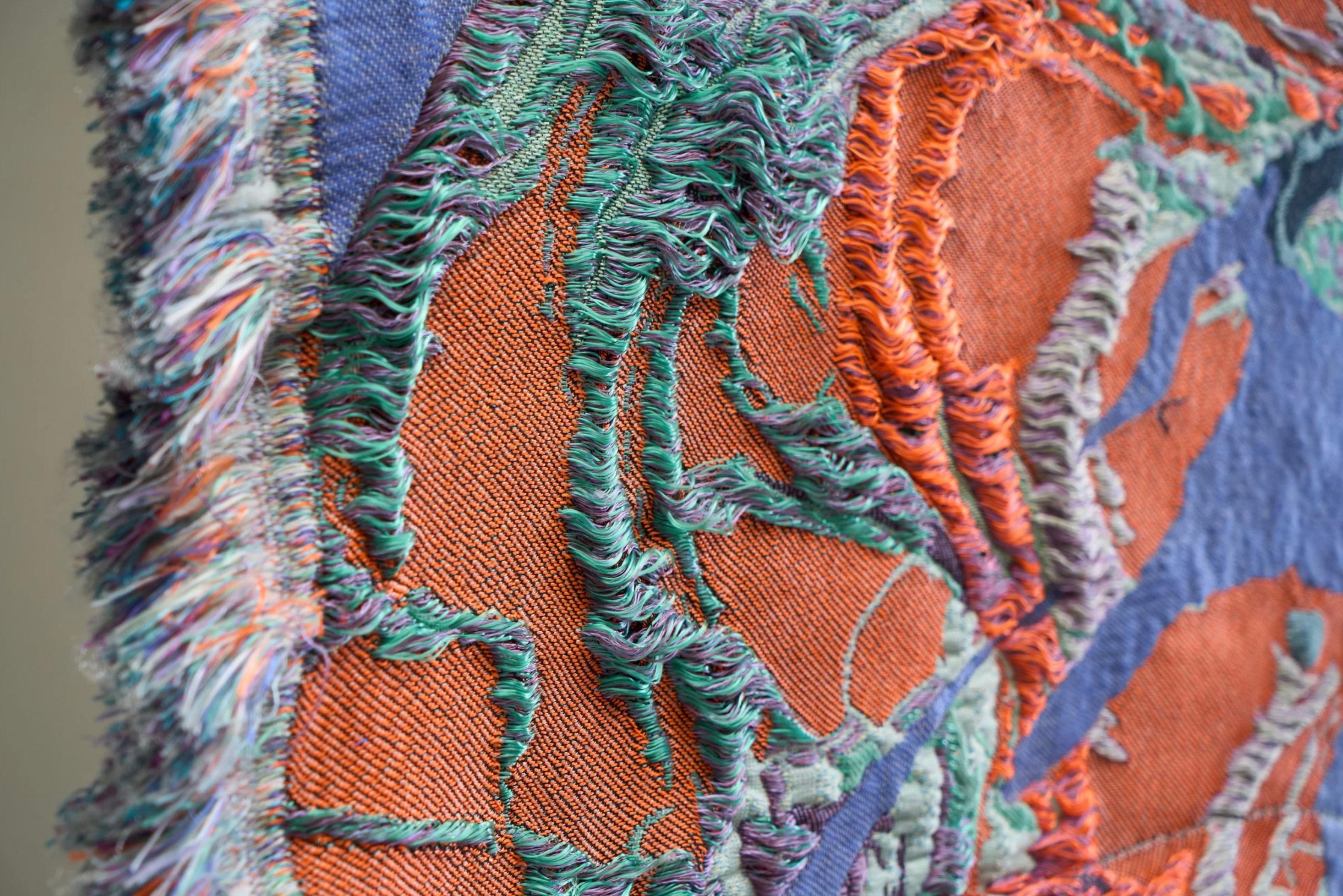 Sina Dyks Wandteppich 'Dwindled Scenery' 175 x 120 cm, zeitgenössische Kunst im Angebot 4