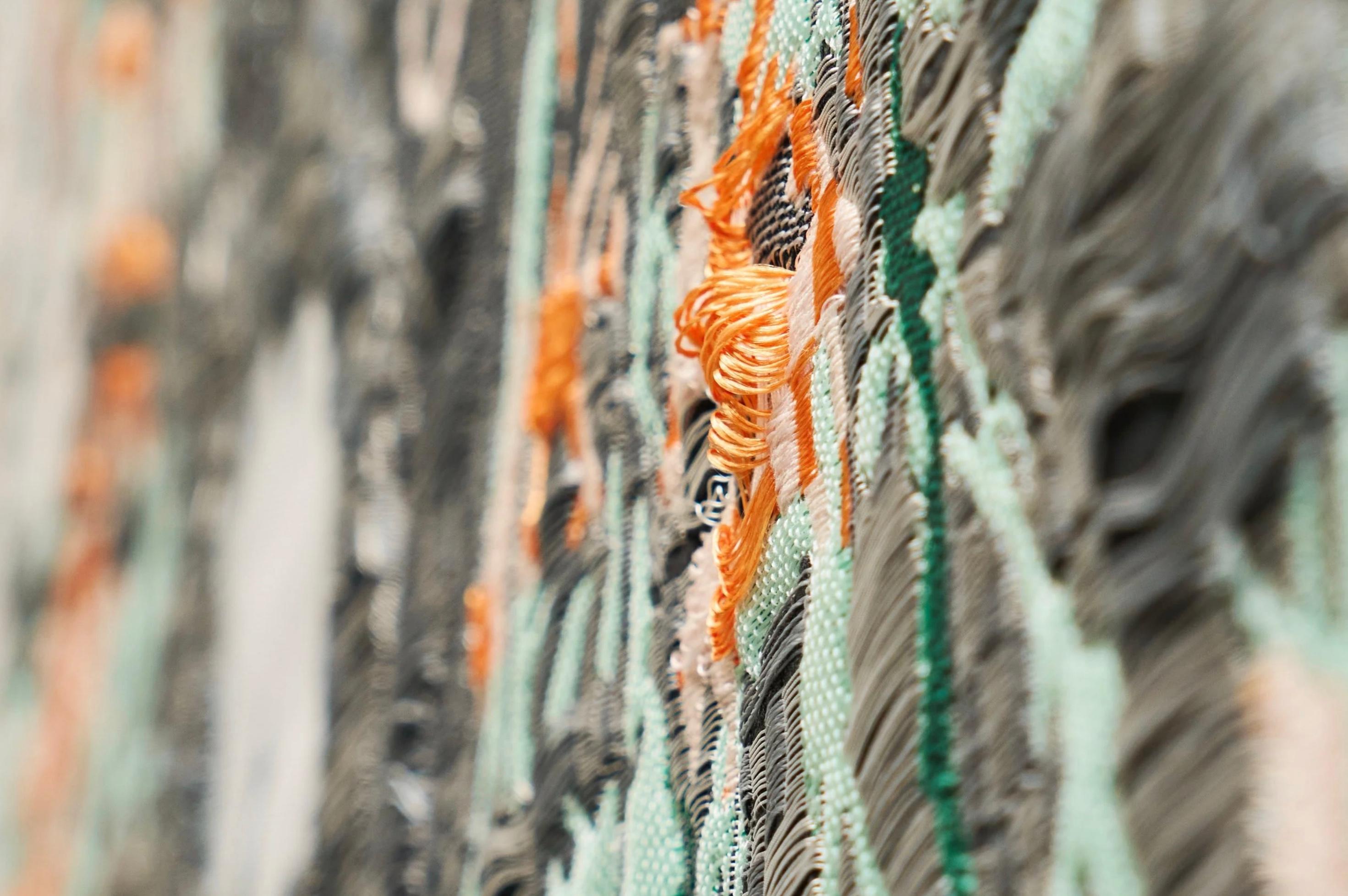 Sina Dyks Wandteppich für zeitgenössische Kunst 'Fließende Neuronen' 175 x 265 cm (21. Jahrhundert und zeitgenössisch) im Angebot