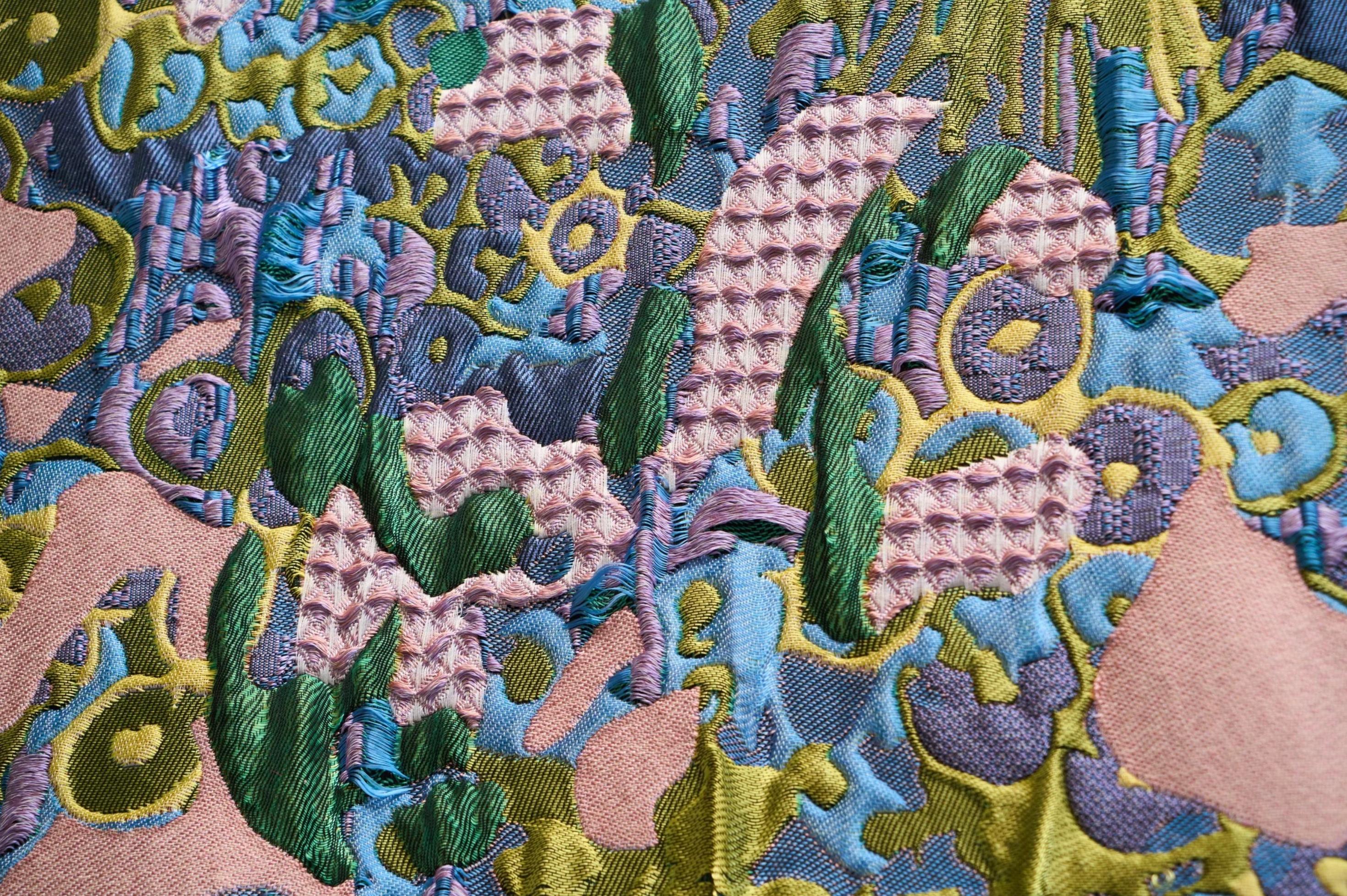 Sina Dyks Wandteppich 'Sumptuous Field' 220 x 175 cm, zeitgenössische Kunst im Angebot 9