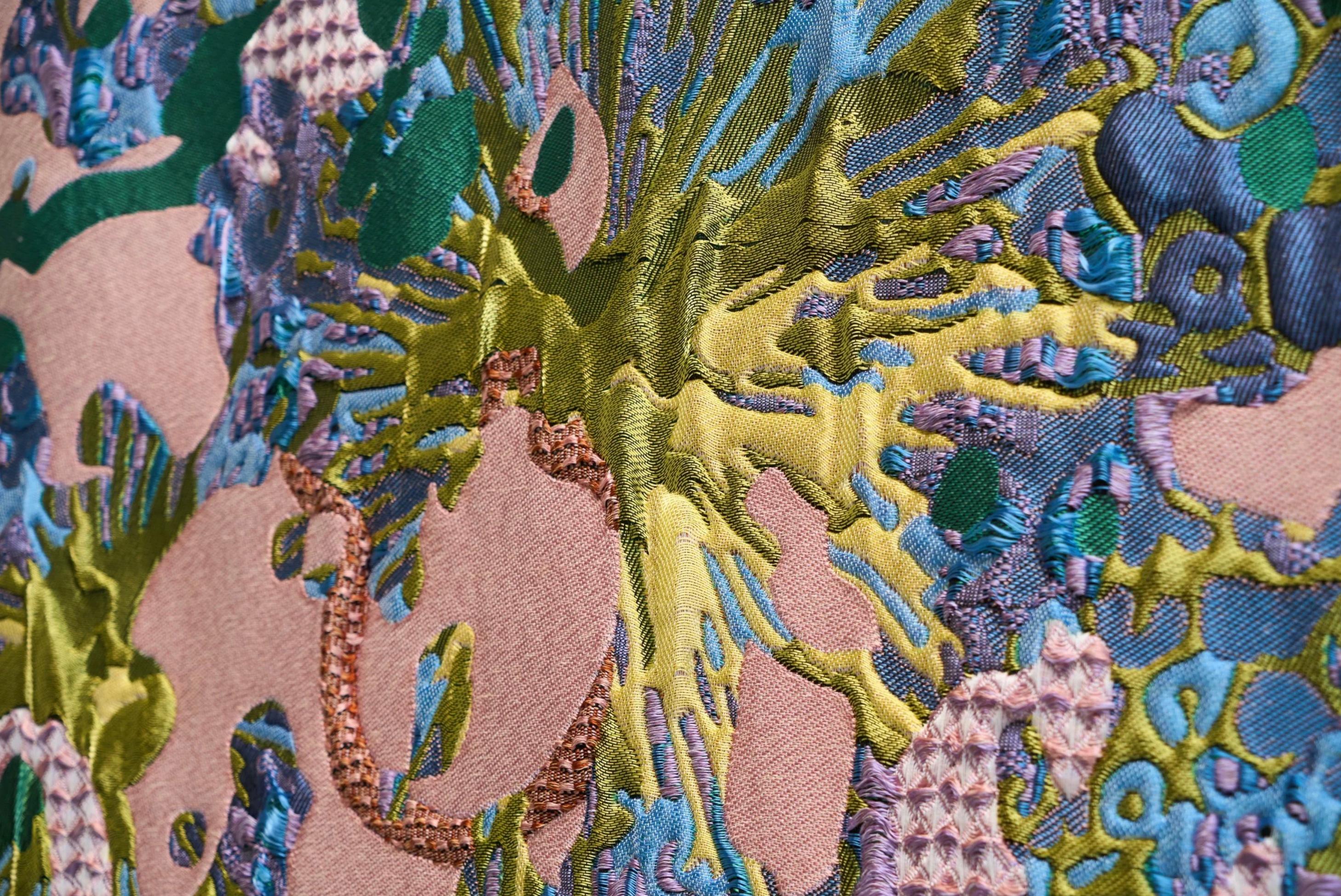 Sina Dyks Wandteppich 'Sumptuous Field' 220 x 175 cm, zeitgenössische Kunst (Moderne) im Angebot