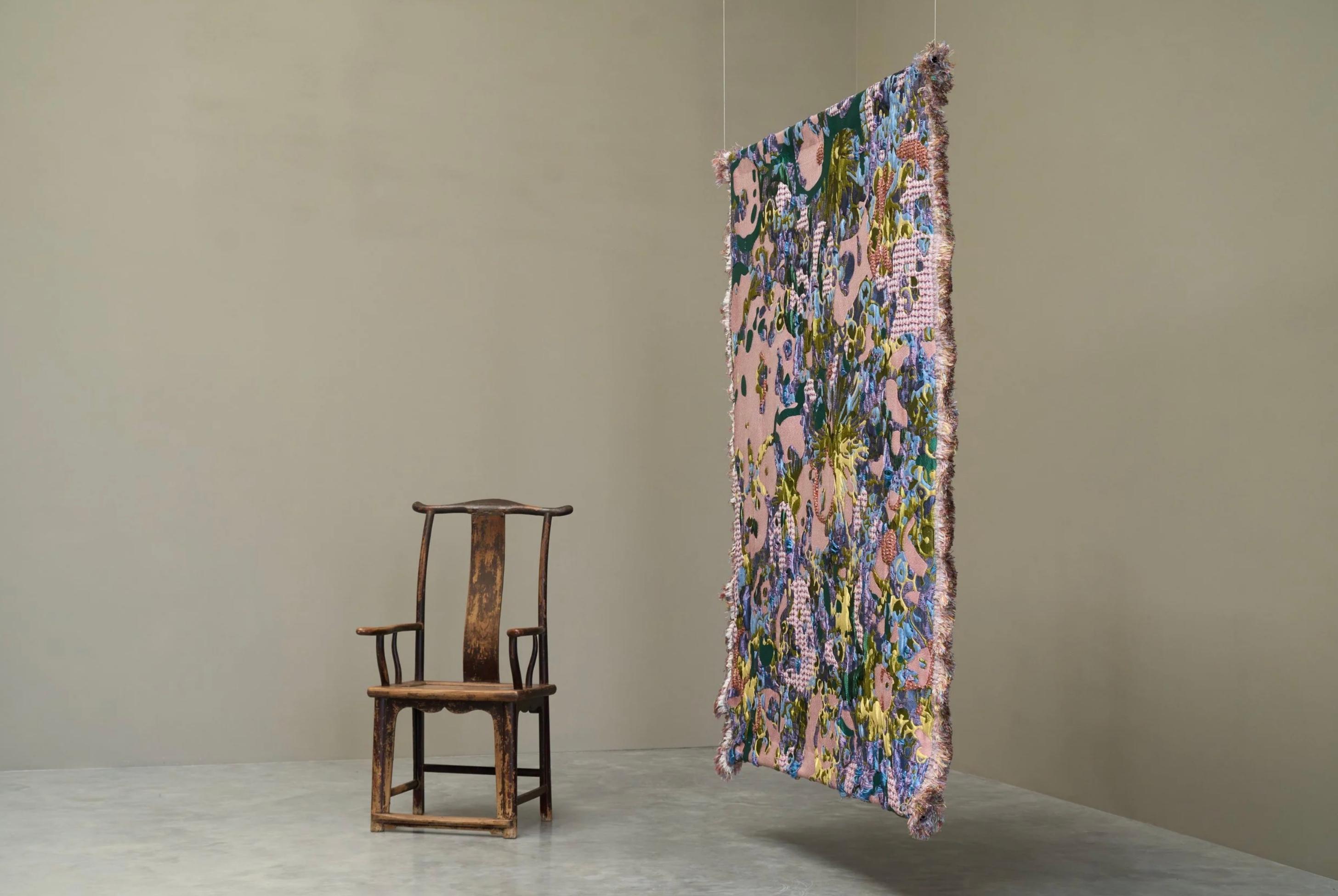 Sina Dyks Wandteppich 'Sumptuous Field' 220 x 175 cm, zeitgenössische Kunst im Zustand „Gut“ im Angebot in Meer, VAN