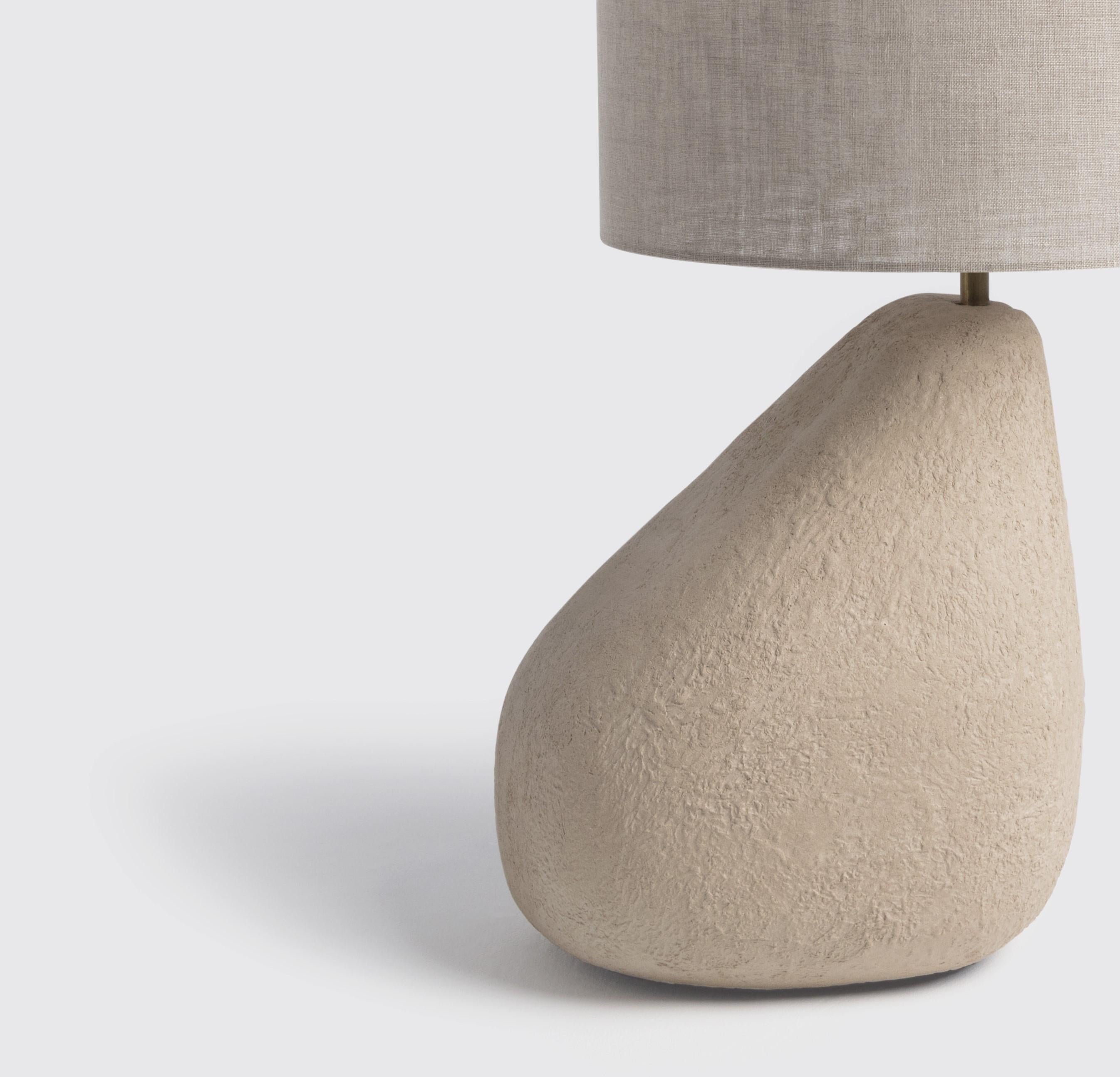 Sinatra Handmade Ceramic Table Lamp In New Condition For Sale In São Paulo, BR