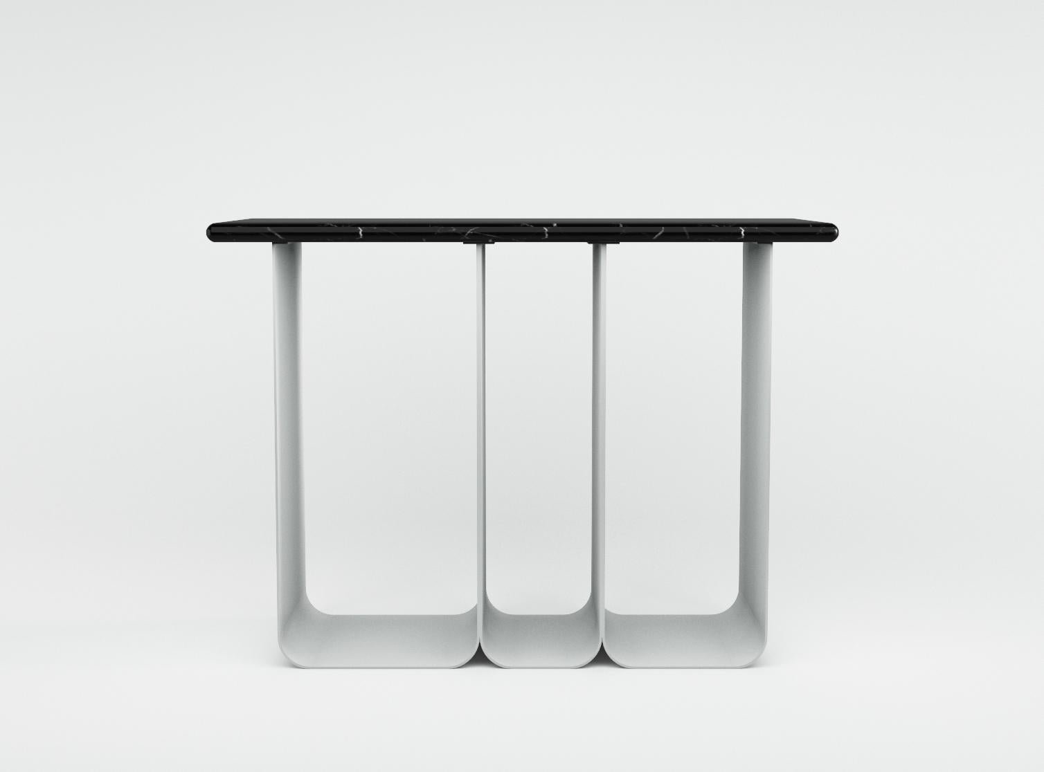 Console table with smooth marble top and metal base. Metal parts in RAL colour varnish or light brass / golden brass / dark bronze / copper / dark grey satin finish.