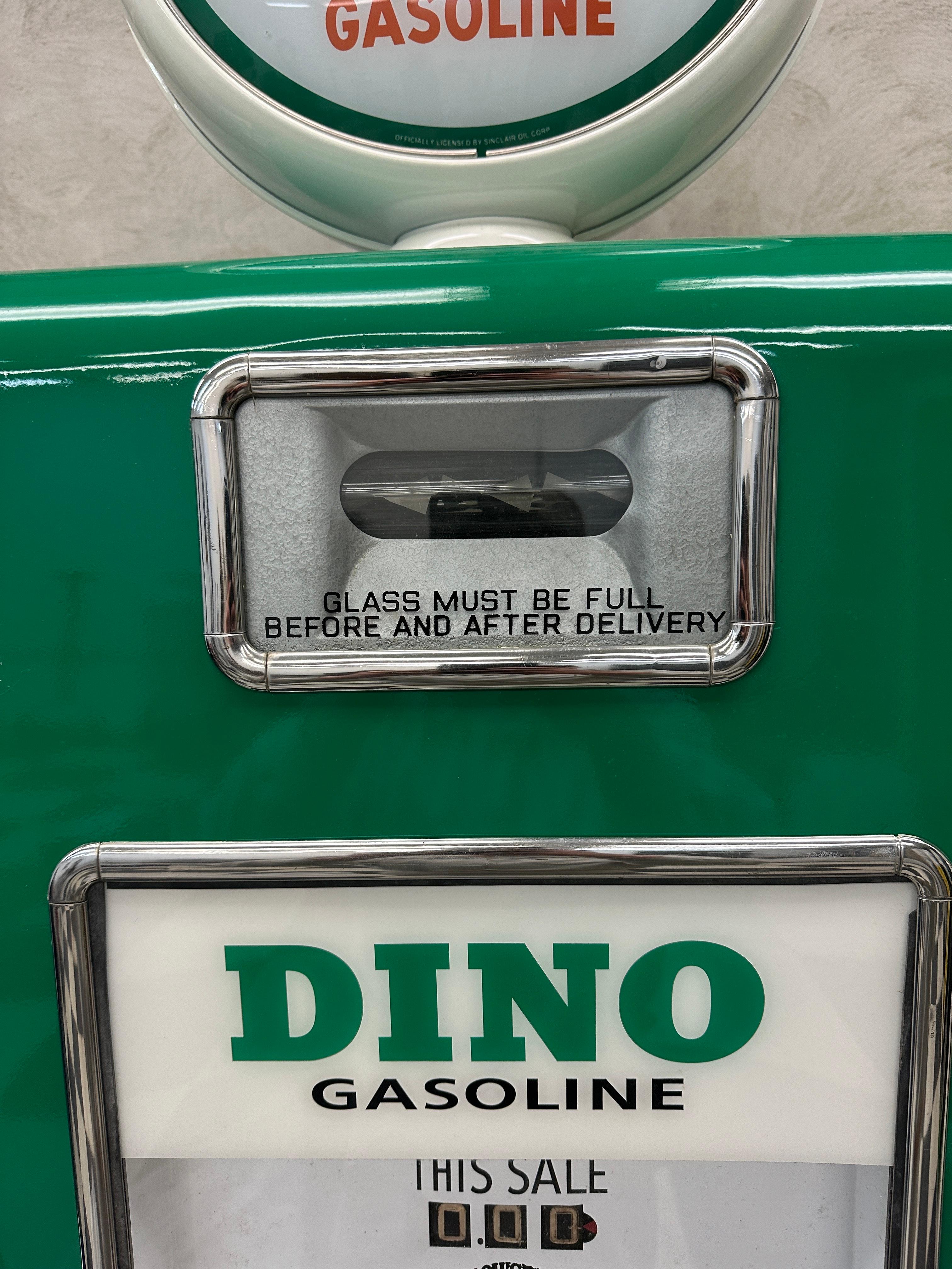 Sinclair Dino Bowser 575 Pompe à essence Excellent état - En vente à Alpha, NJ