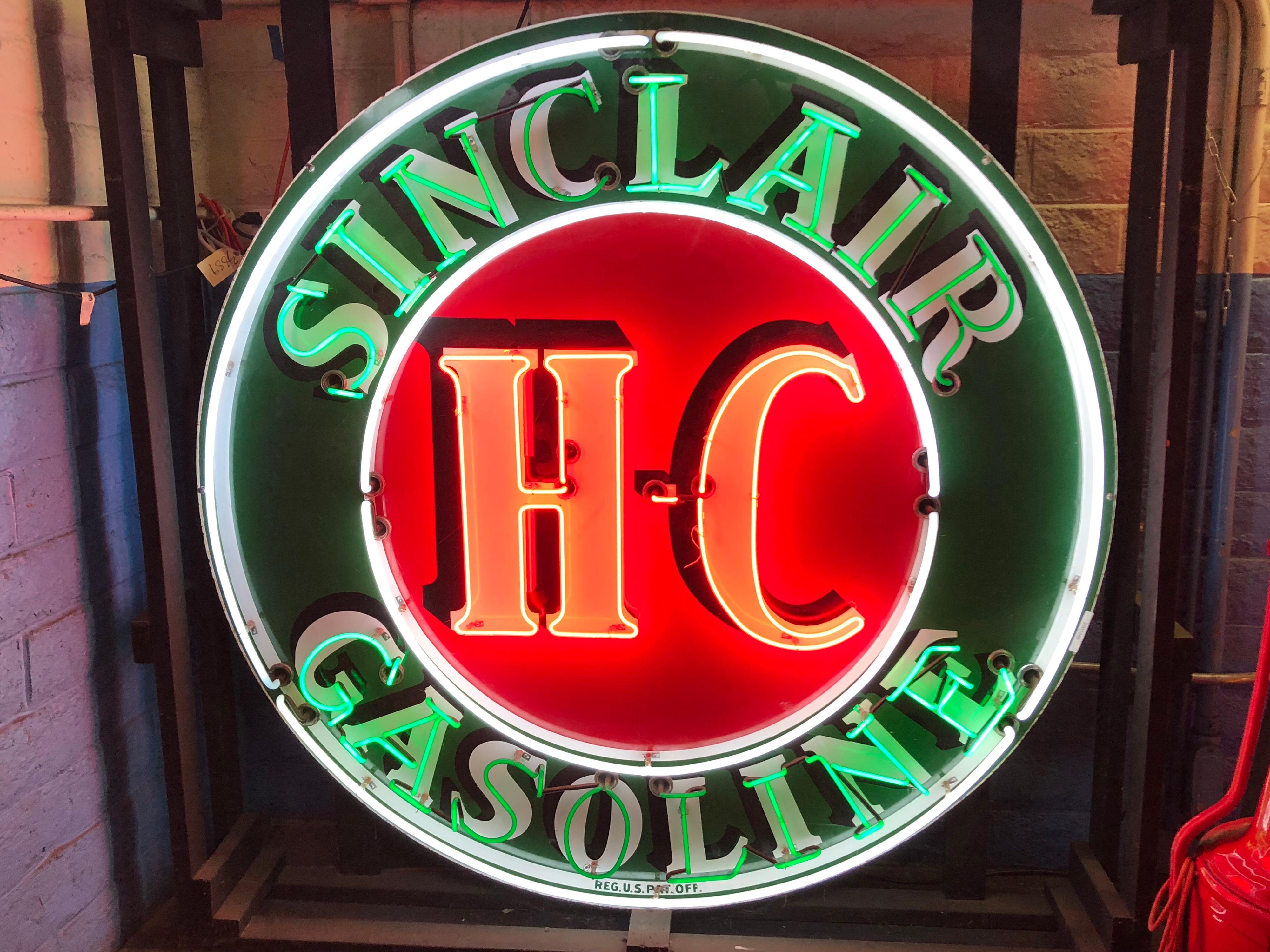 Sinclair HC Gasoline Neon Advertising Sign, 1958 For Sale 3
