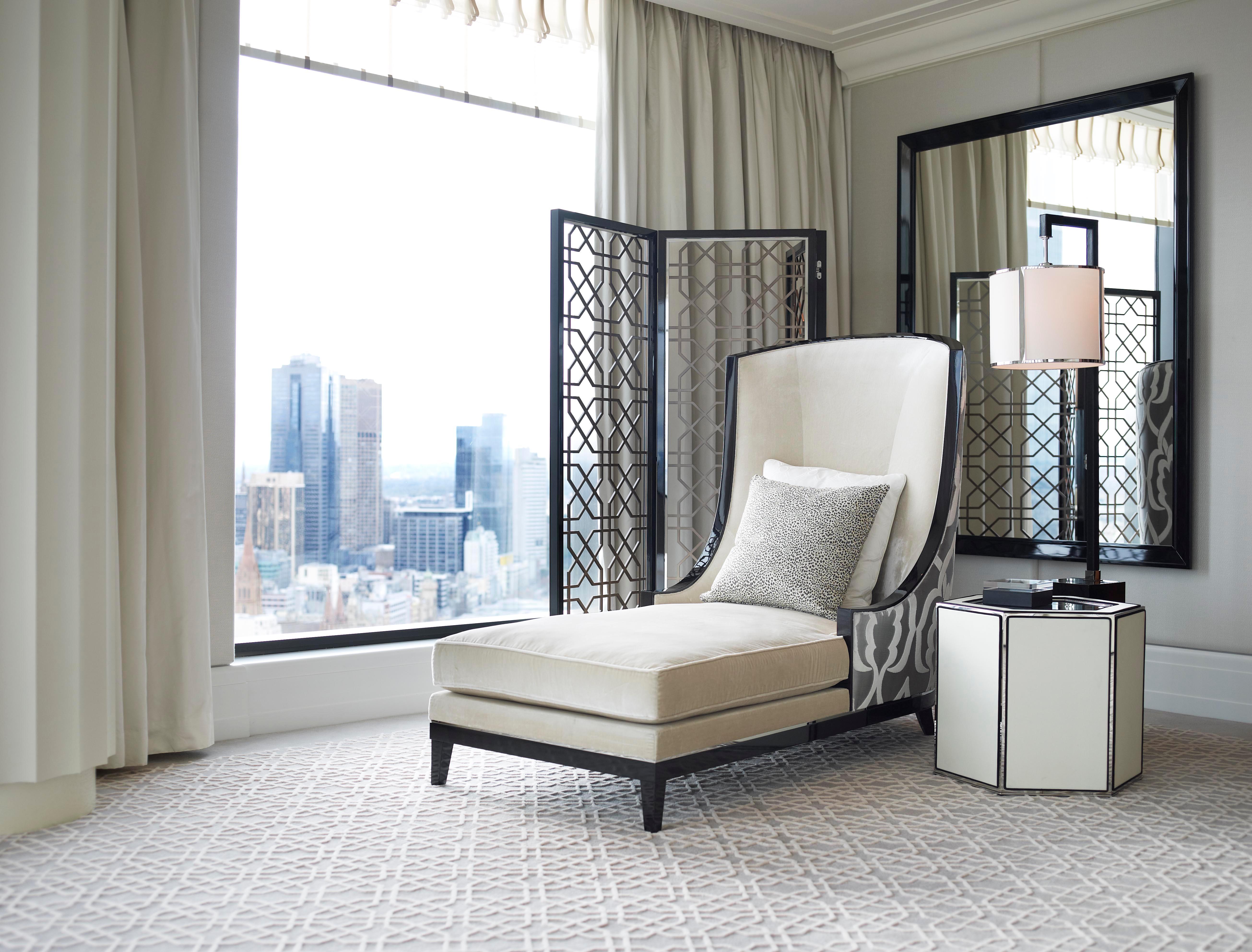 Sinclair Side Table For Sale 1