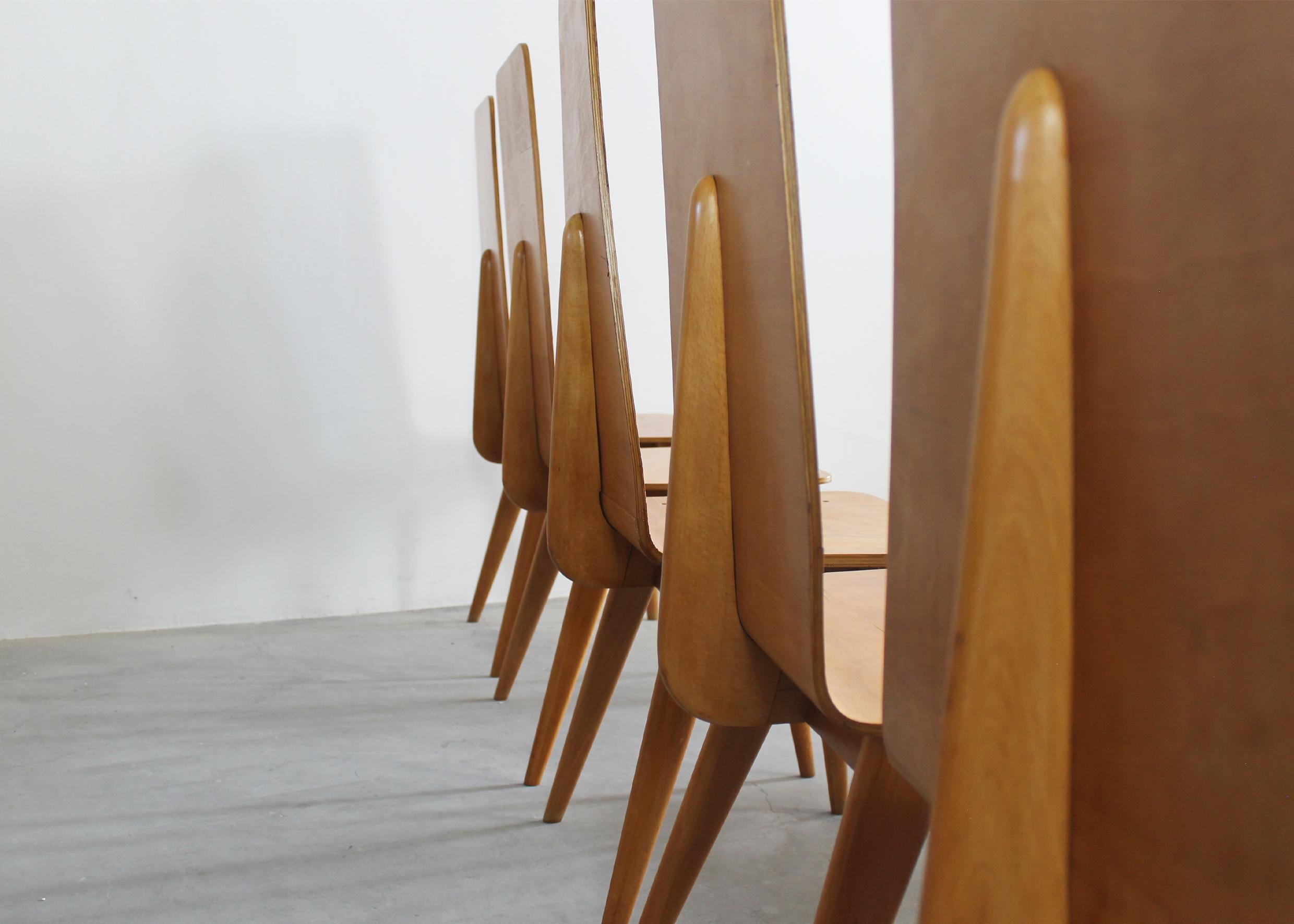 Set of Six Dining Chairs in Wood by Sineo Gemignani Italian Manufacture 1940s For Sale 3