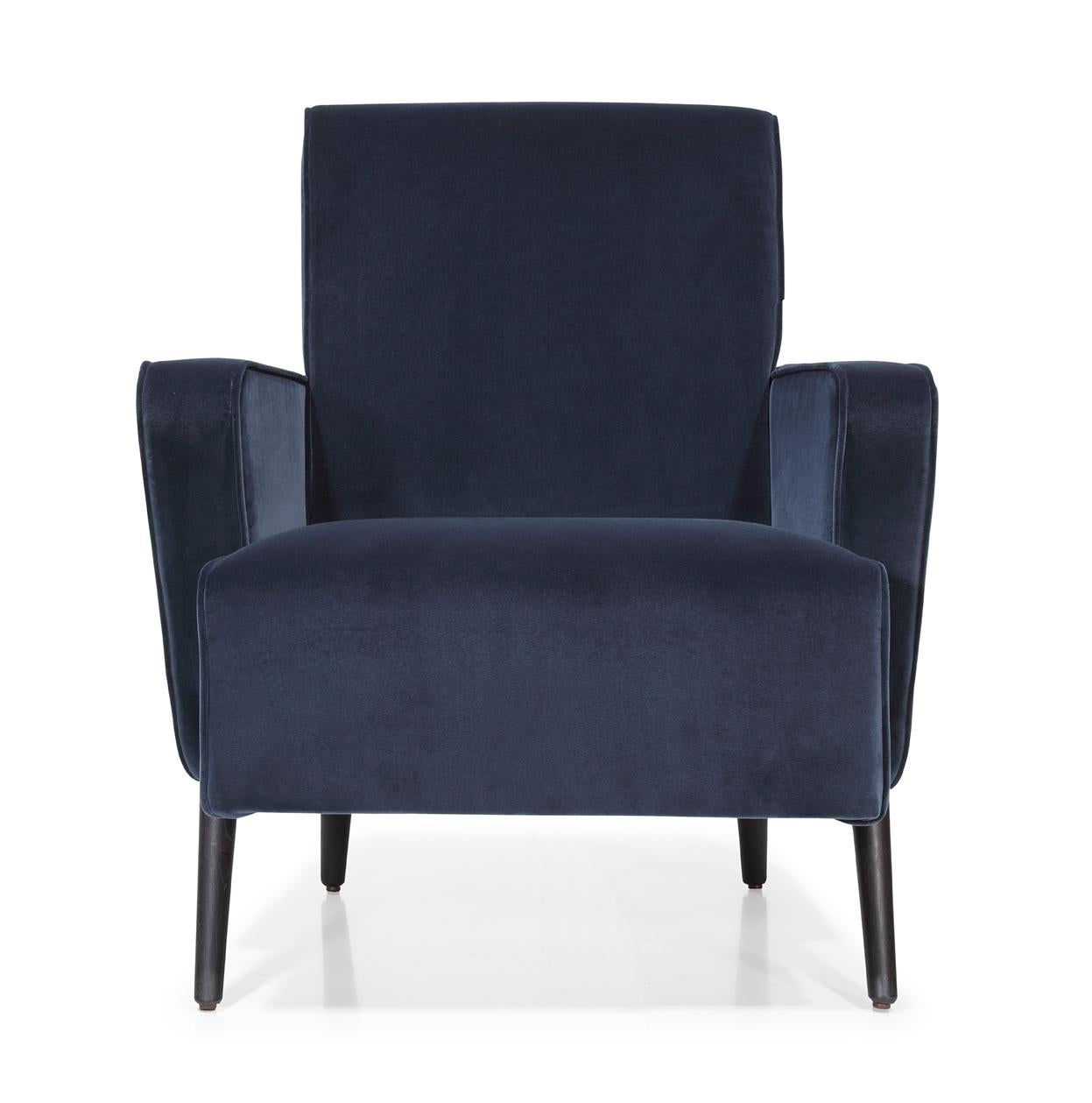 Murmurio, bekannt für seine innovativen Designs, hat sich mit Bow and Arrow Upholstery zusammengetan, um eine exklusive Möbelkollektion zu präsentieren, die nahtlos die Ästhetik des Vintage mit der traditionellen portugiesischen Handwerkskunst