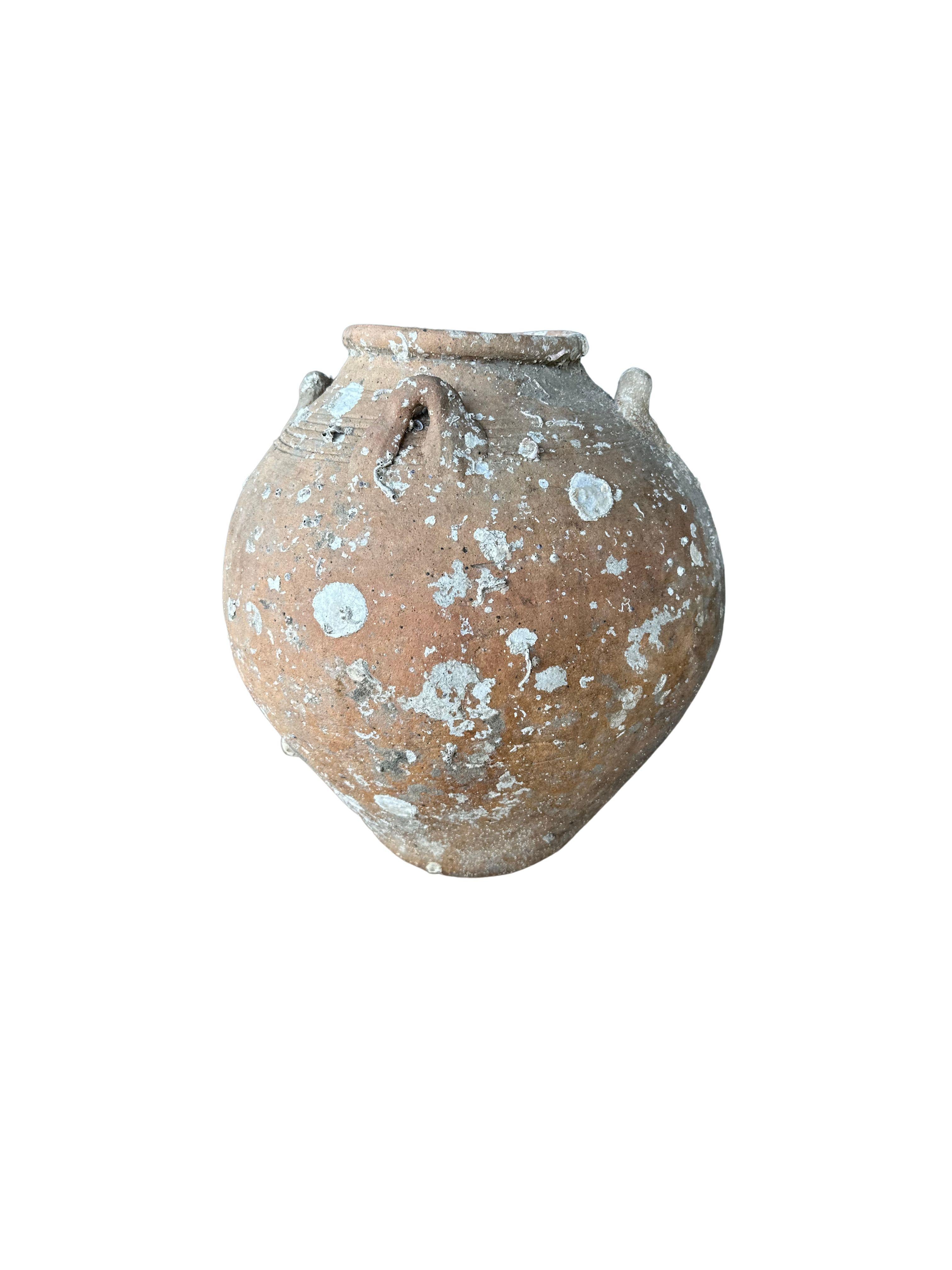 Hand-Crafted Singburi Shipwreck Jar from the Kingdom of Sukhothai, Thailand, 17th Century For Sale