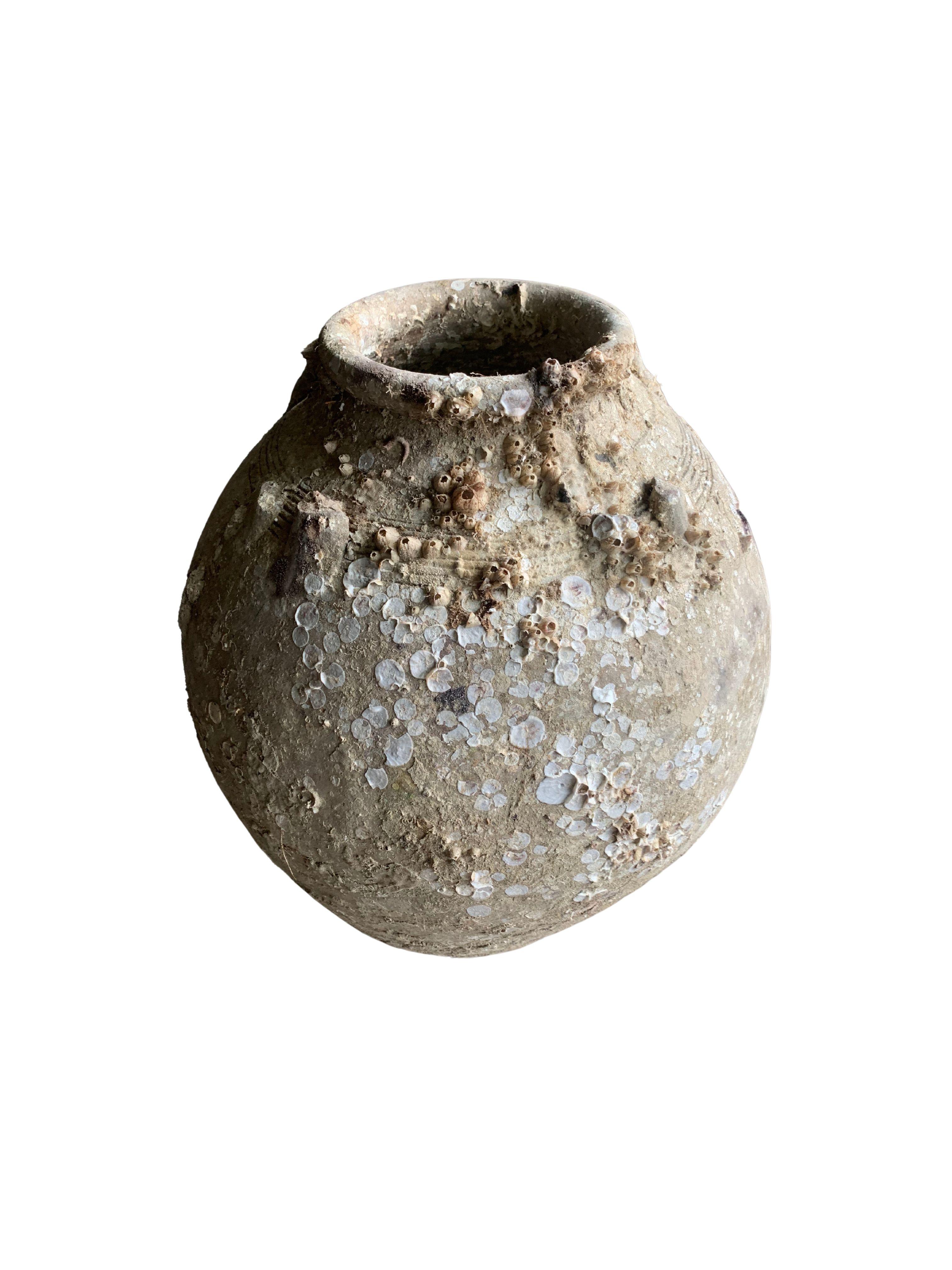 Ceramic Singburi Shipwreck Jar from the Kingdom of Sukhothai, Thailand, 17th Century